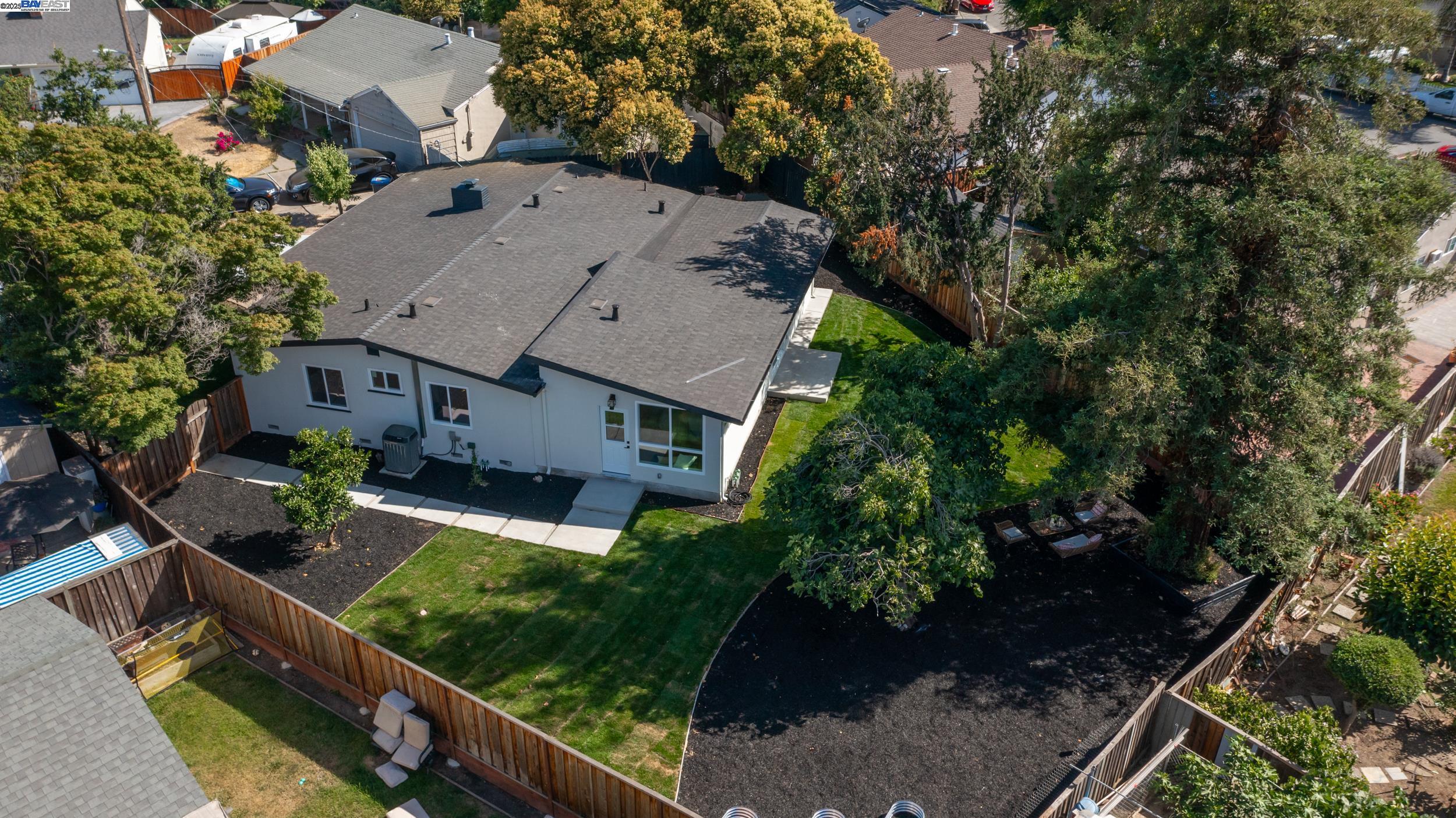 Detail Gallery Image 30 of 33 For 10393 Doris Court, San Jose,  CA 95127 - 4 Beds | 2 Baths
