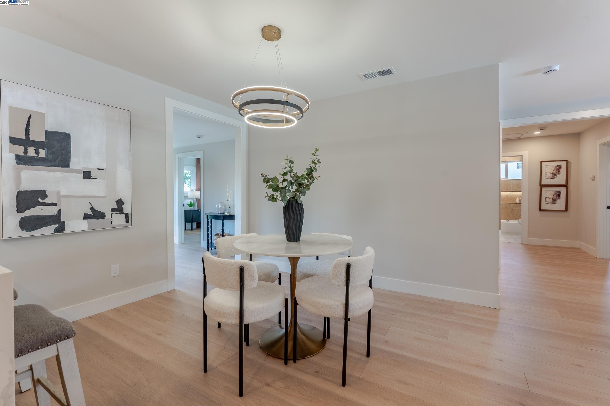Detail Gallery Image 7 of 33 For 10393 Doris Court, San Jose,  CA 95127 - 4 Beds | 2 Baths
