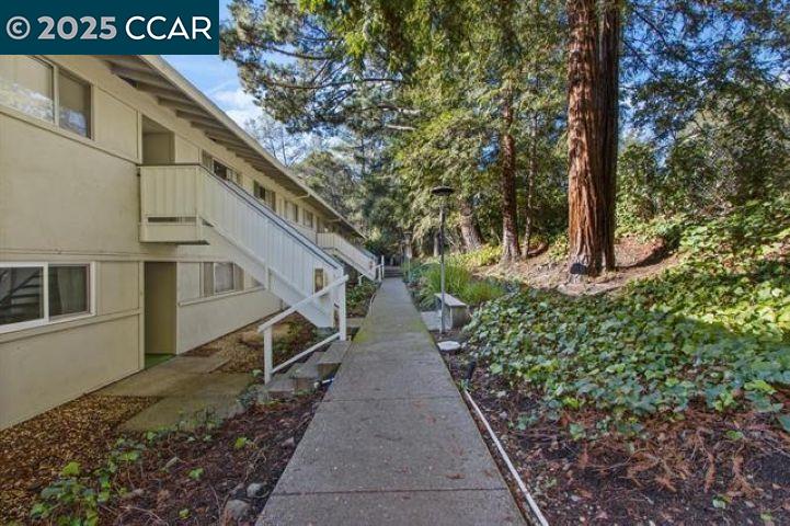 Detail Gallery Image 12 of 12 For 67 Brookwood Rd #15,  Orinda,  CA 94563 - 2 Beds | 1 Baths