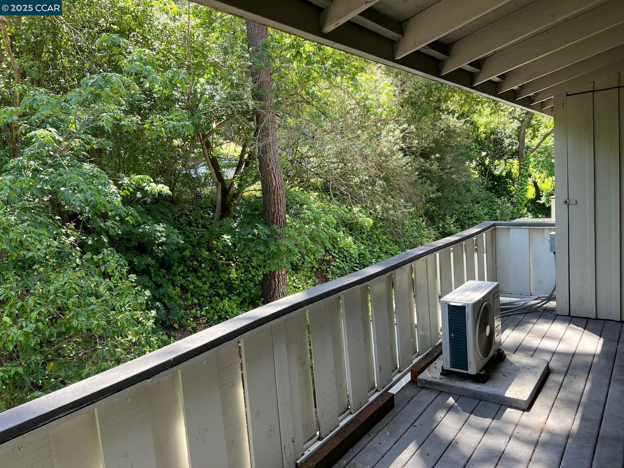 Detail Gallery Image 6 of 12 For 67 Brookwood Rd #15,  Orinda,  CA 94563 - 2 Beds | 1 Baths