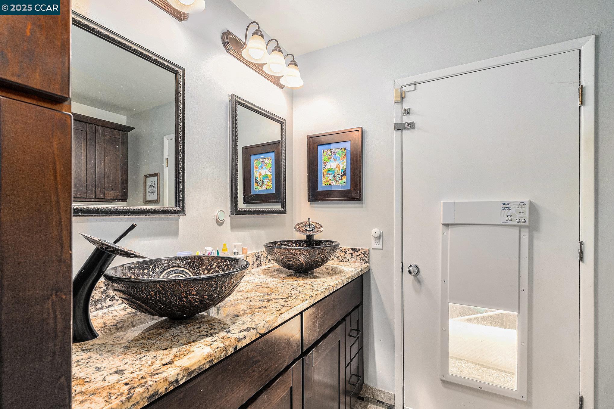 Detail Gallery Image 13 of 16 For 1730 Claycord Ave, Concord,  CA 94521 - 3 Beds | 2 Baths