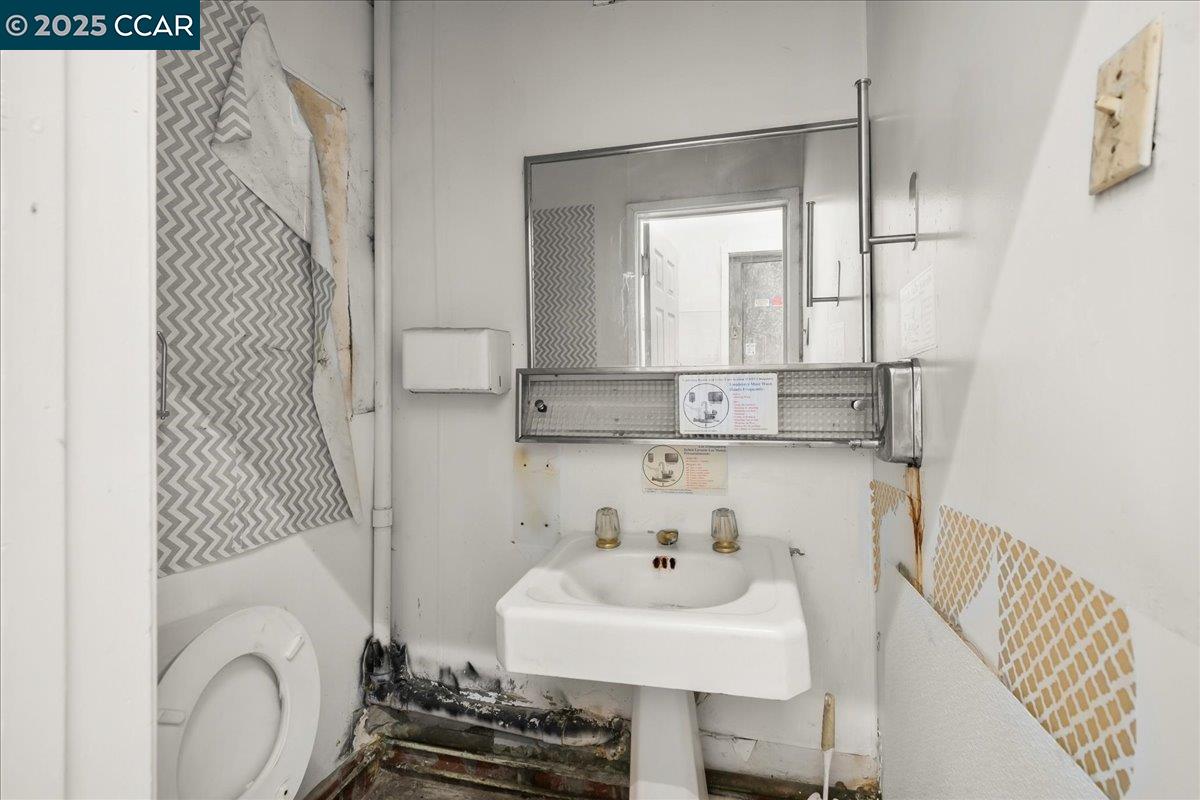 Detail Gallery Image 23 of 32 For , El Sobrante,  CA 94803 - – Beds | – Baths