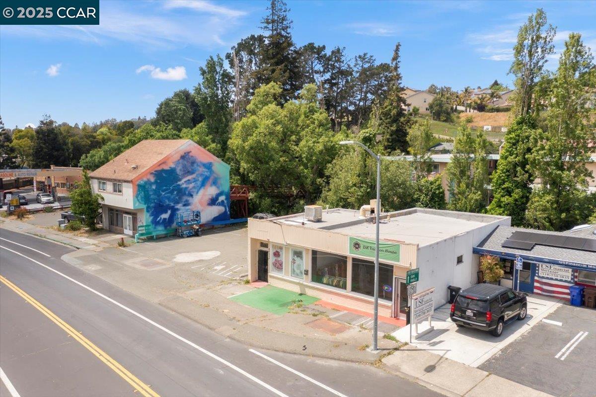 Detail Gallery Image 31 of 32 For , El Sobrante,  CA 94803 - – Beds | – Baths