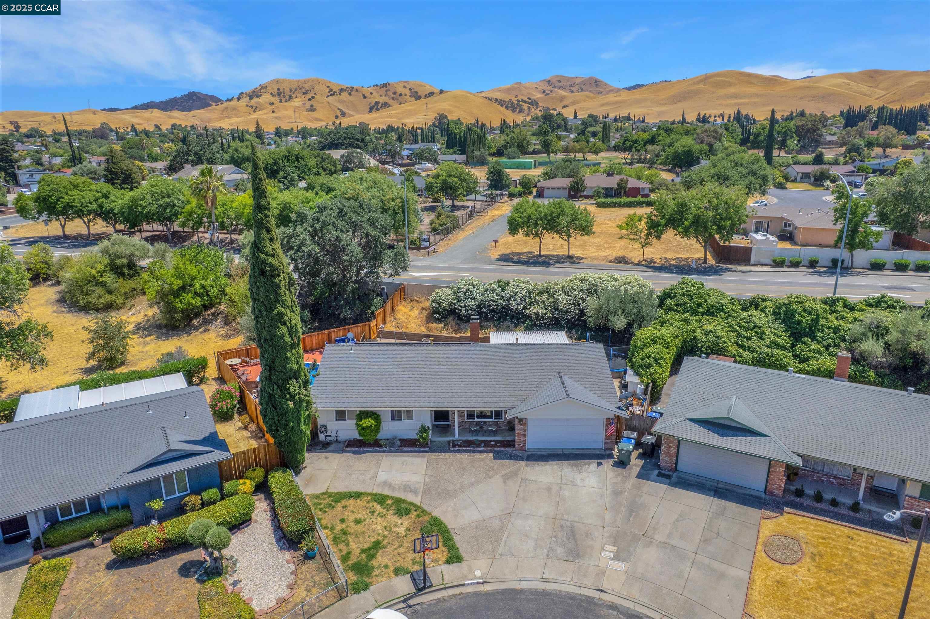 4175 Stephanie Way, Pittsburg, California 94565, 3 Bedrooms Bedrooms, 7 Rooms Rooms,2 BathroomsBathrooms,Residential,For Sale,4175 Stephanie Way,41103381