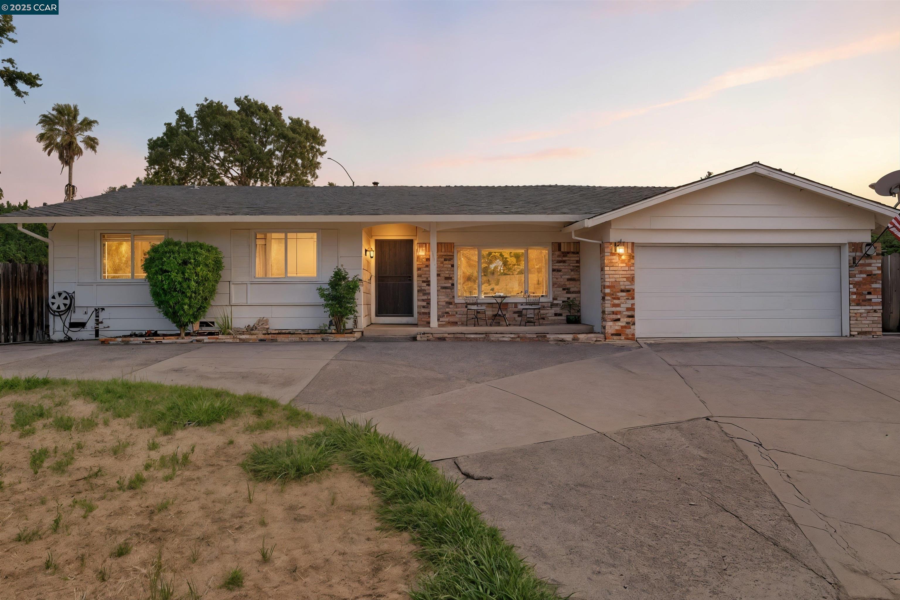 4175 Stephanie Way, Pittsburg, California 94565, 3 Bedrooms Bedrooms, 7 Rooms Rooms,2 BathroomsBathrooms,Residential,For Sale,4175 Stephanie Way,41103381
