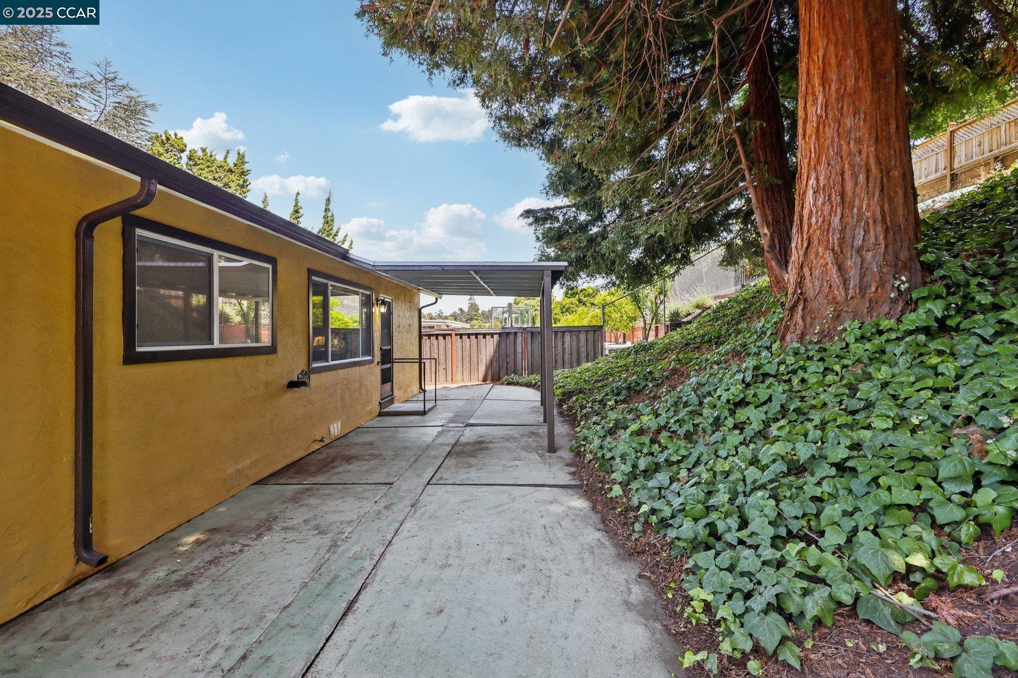 2344 Shannon Ave, San Pablo, California 94806, 4 Bedrooms Bedrooms, 7 Rooms Rooms,2 BathroomsBathrooms,Residential,For Sale,2344 Shannon Ave,41103382