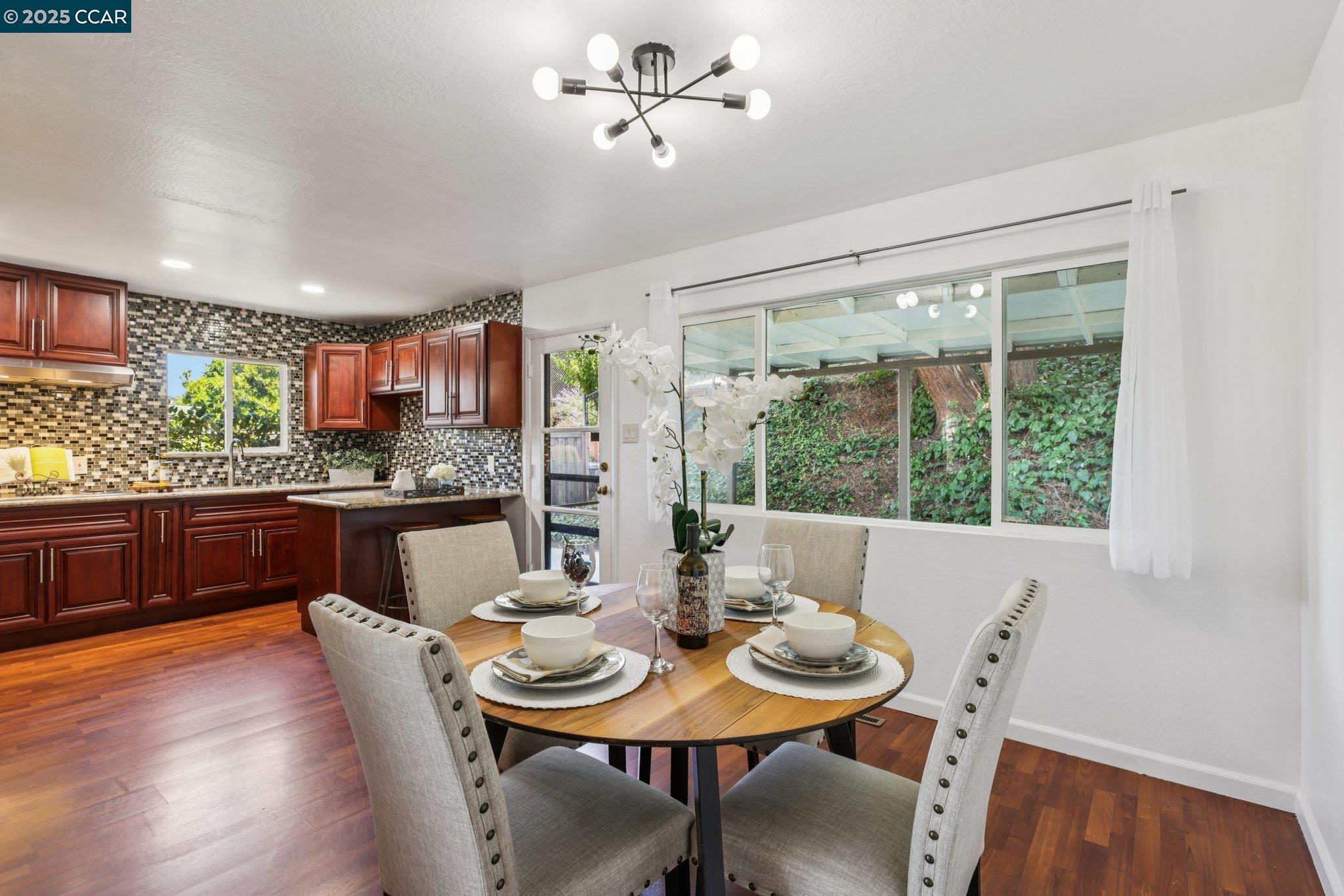 2344 Shannon Ave, San Pablo, California 94806, 4 Bedrooms Bedrooms, 7 Rooms Rooms,2 BathroomsBathrooms,Residential,For Sale,2344 Shannon Ave,41103382