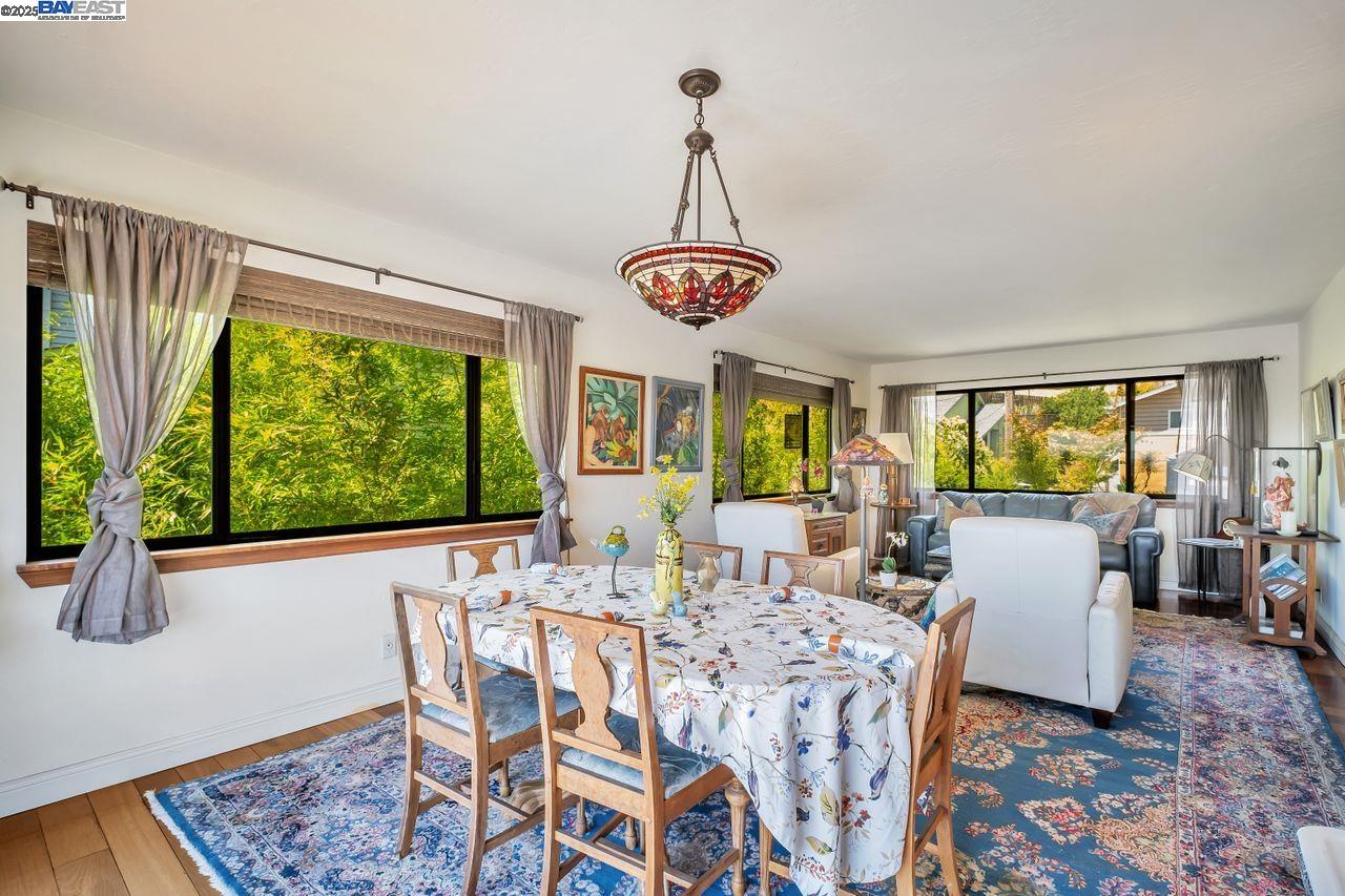 31865 Chicoine Ave, Hayward, California 94544, 3 Bedrooms Bedrooms, 6 Rooms Rooms,2 BathroomsBathrooms,Residential,For Sale,31865 Chicoine Ave,41103383
