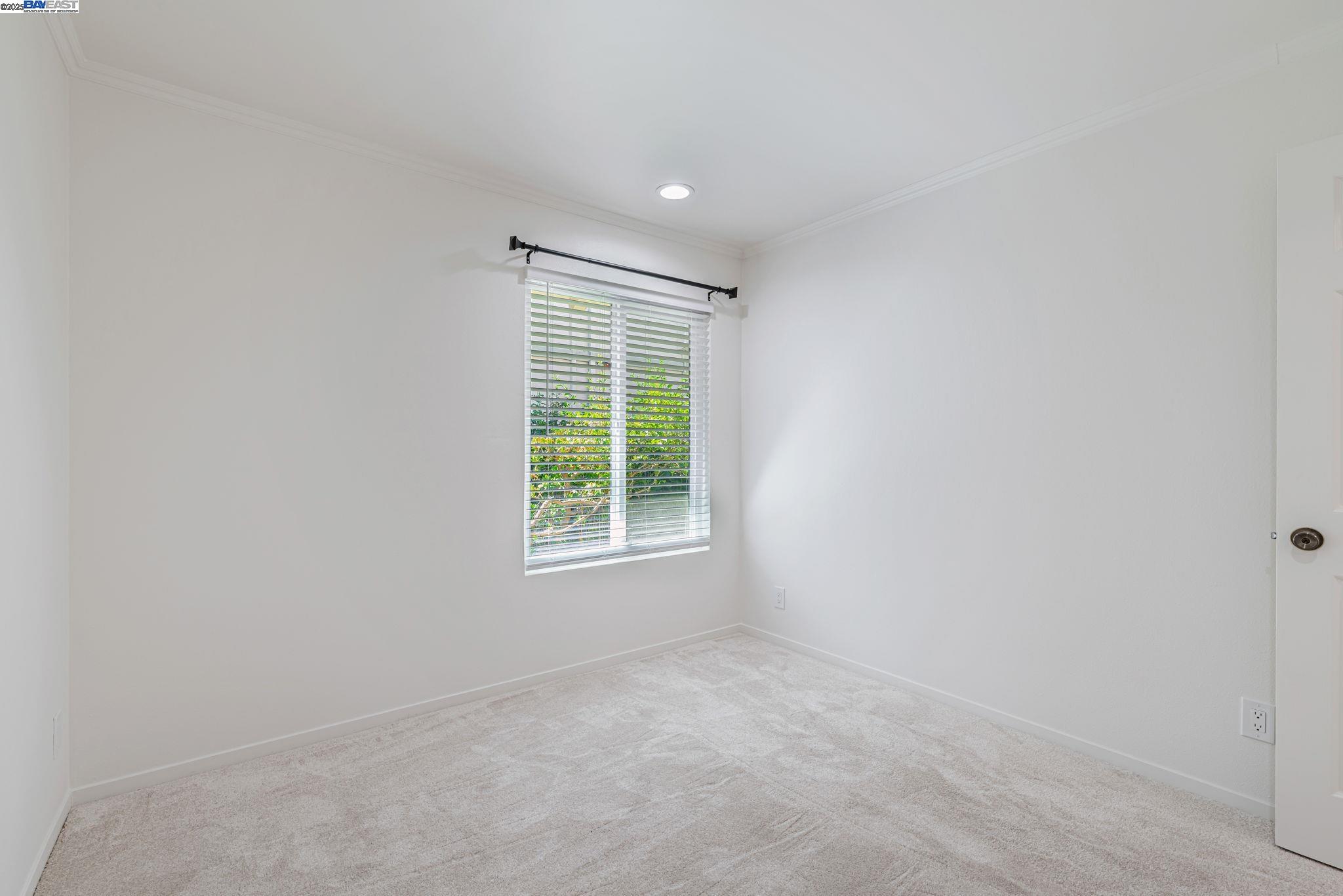 825 Oak Grove Rd # 15, Concord, California 94518, 3 Bedrooms Bedrooms, 7 Rooms Rooms,2 BathroomsBathrooms,Residential,For Sale,825 Oak Grove Rd # 15,41103384