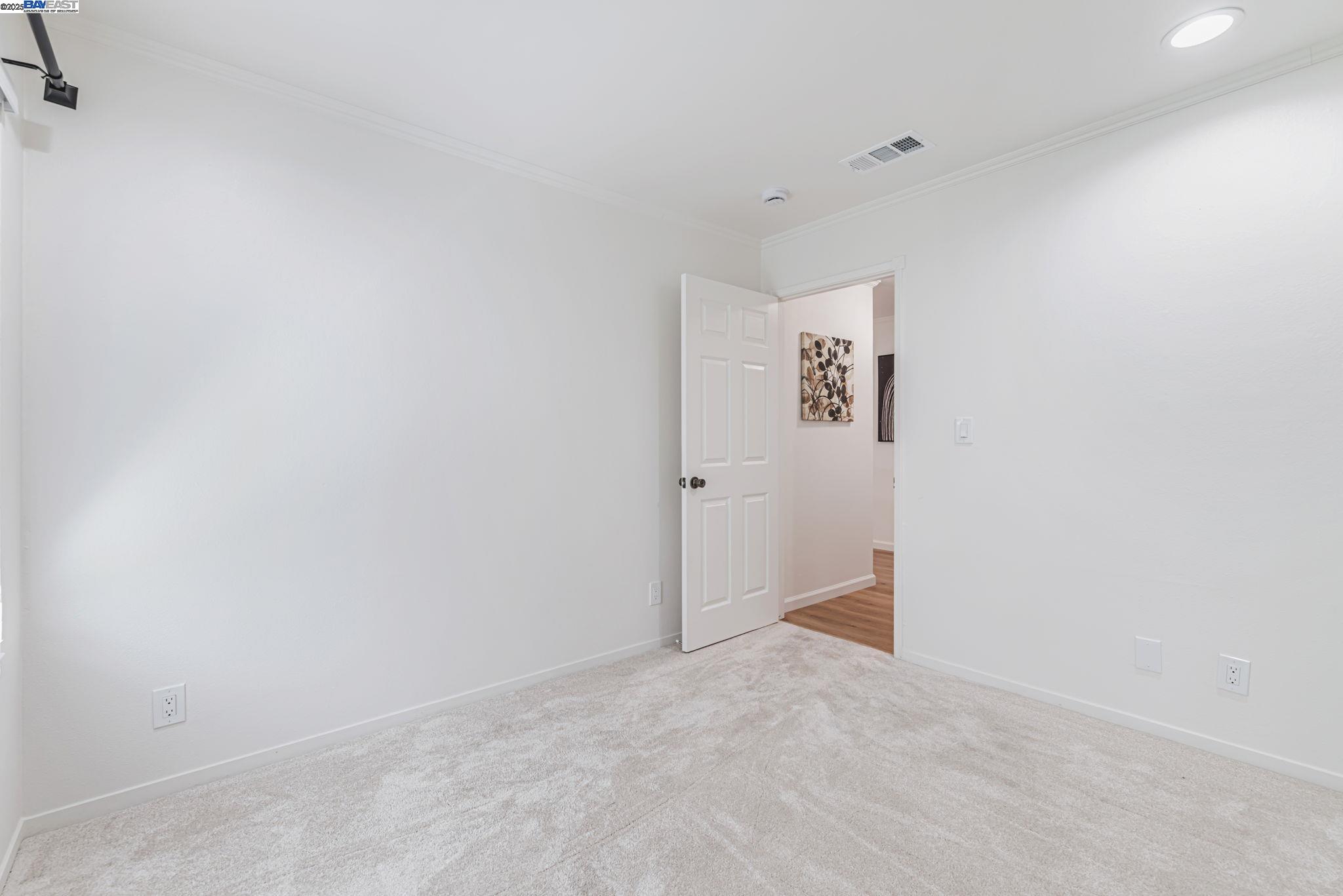 825 Oak Grove Rd # 15, Concord, California 94518, 3 Bedrooms Bedrooms, 7 Rooms Rooms,2 BathroomsBathrooms,Residential,For Sale,825 Oak Grove Rd # 15,41103384