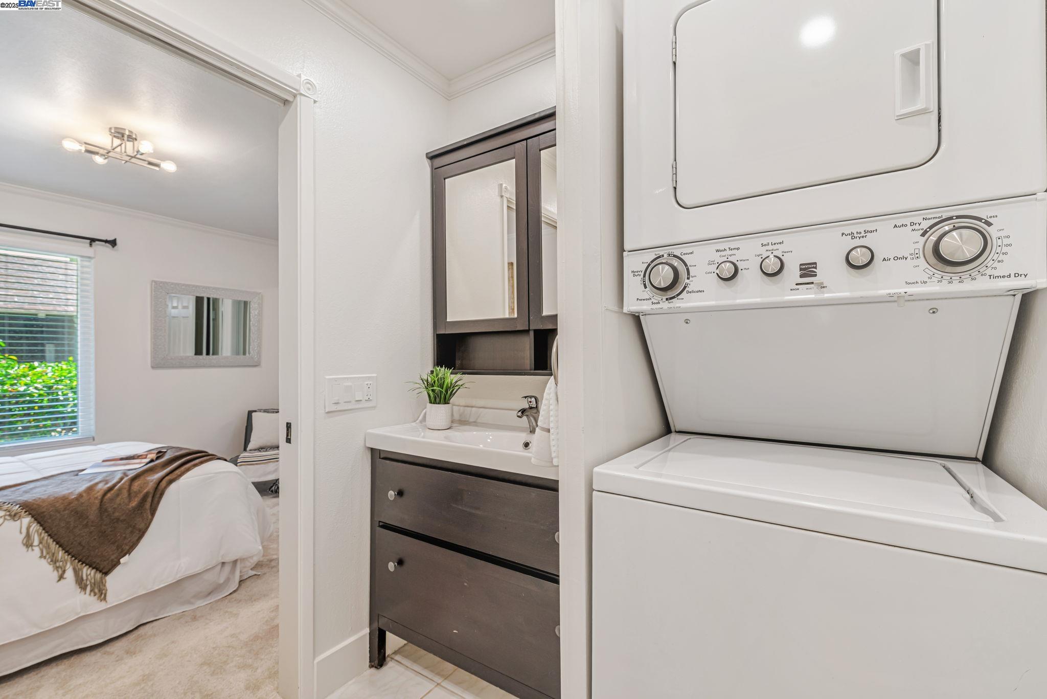 825 Oak Grove Rd # 15, Concord, California 94518, 3 Bedrooms Bedrooms, 7 Rooms Rooms,2 BathroomsBathrooms,Residential,For Sale,825 Oak Grove Rd # 15,41103384