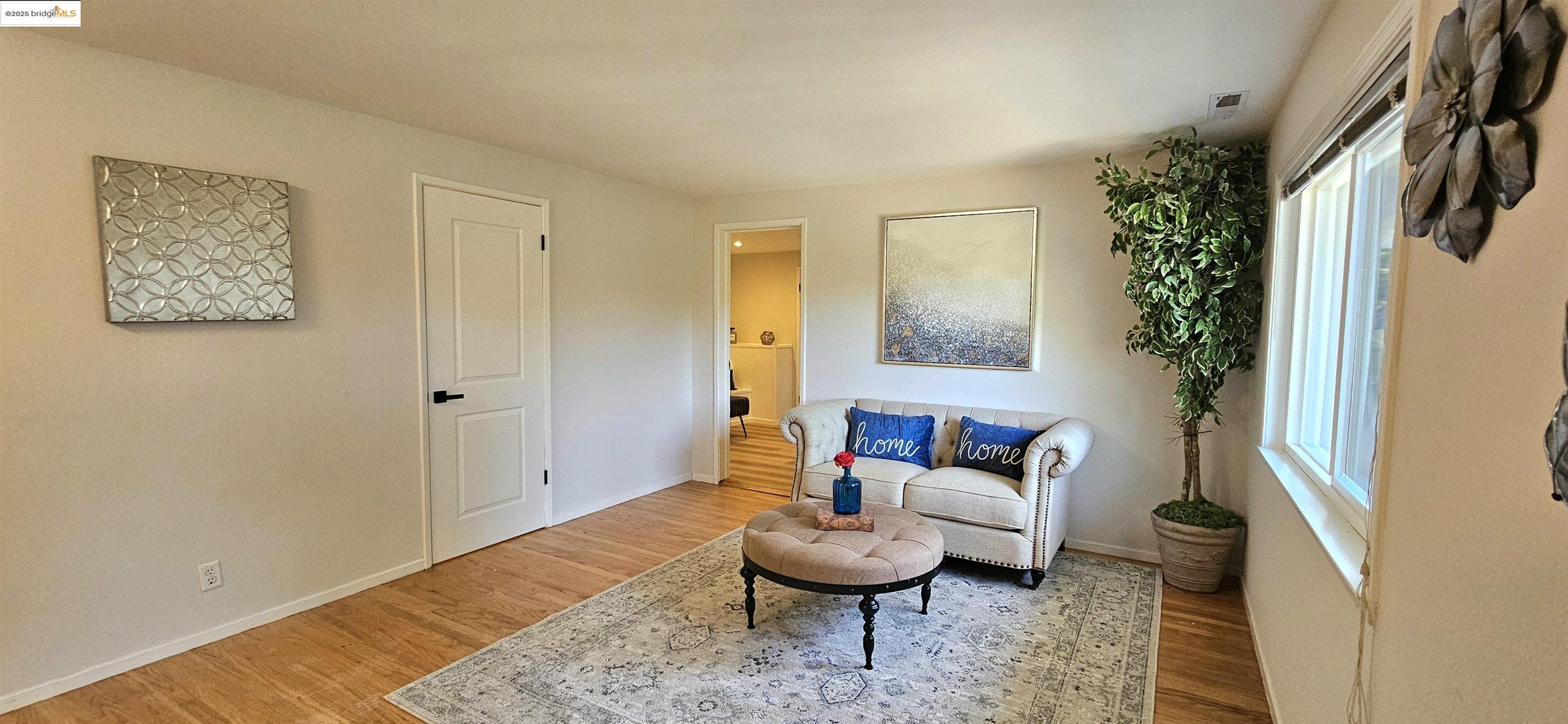 7030 Snake Rd, Oakland, California 94611, 4 Bedrooms Bedrooms, 9 Rooms Rooms,2 BathroomsBathrooms,Residential,For Sale,7030 Snake Rd,41103385