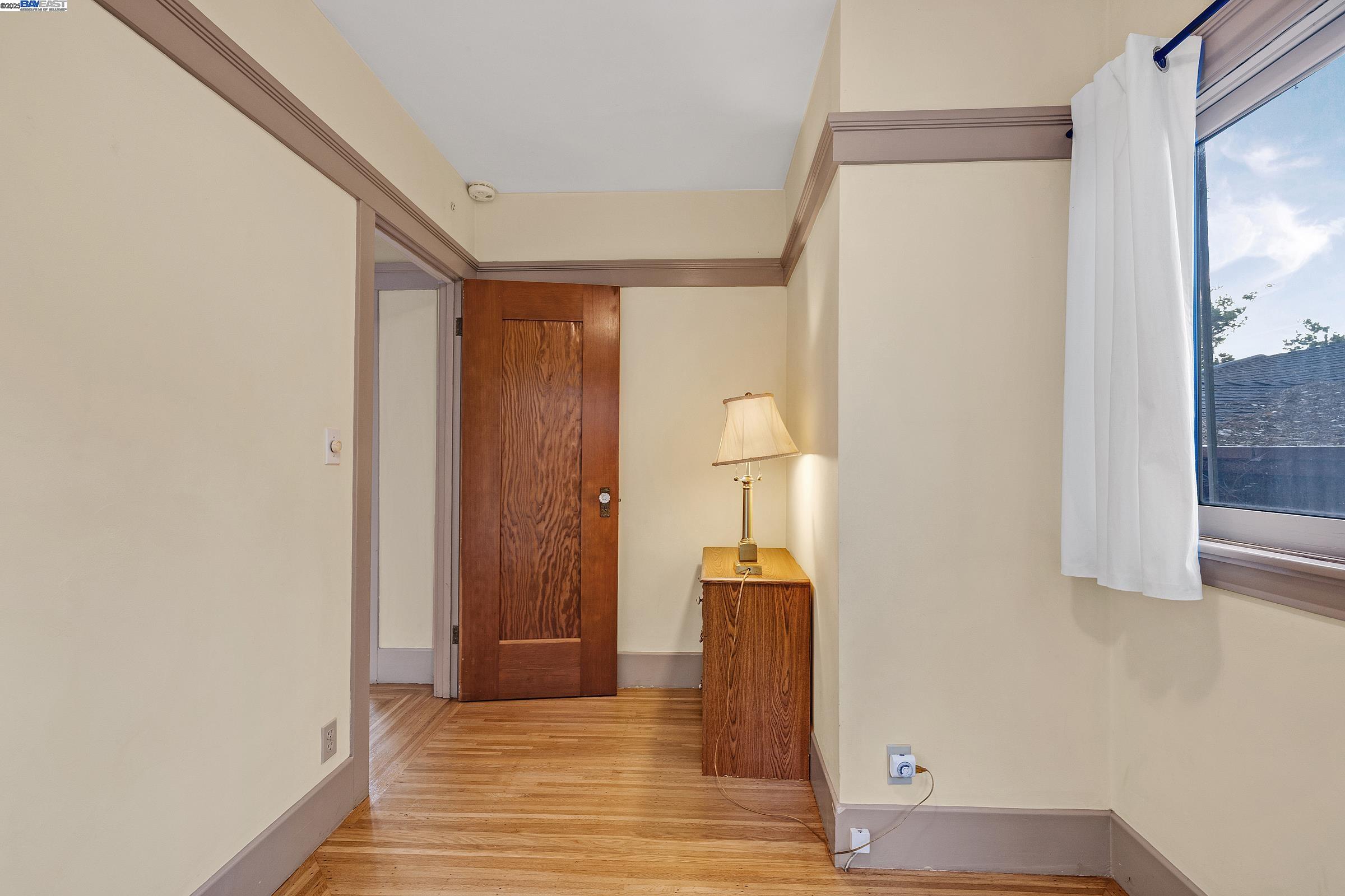 Detail Gallery Image 22 of 54 For 1012 Elbert St, Oakland,  CA 94602 - 2 Beds | 2 Baths