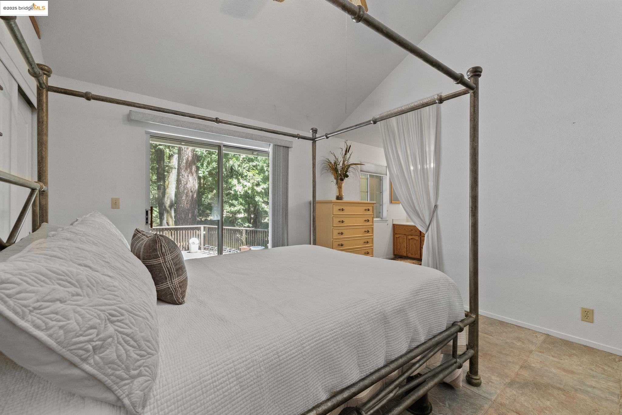 21517 Crystal Falls Drive, Sonora, California 95370, 3 Bedrooms Bedrooms, 7 Rooms Rooms,2 BathroomsBathrooms,Residential,For Sale,21517 Crystal Falls Drive,41103389