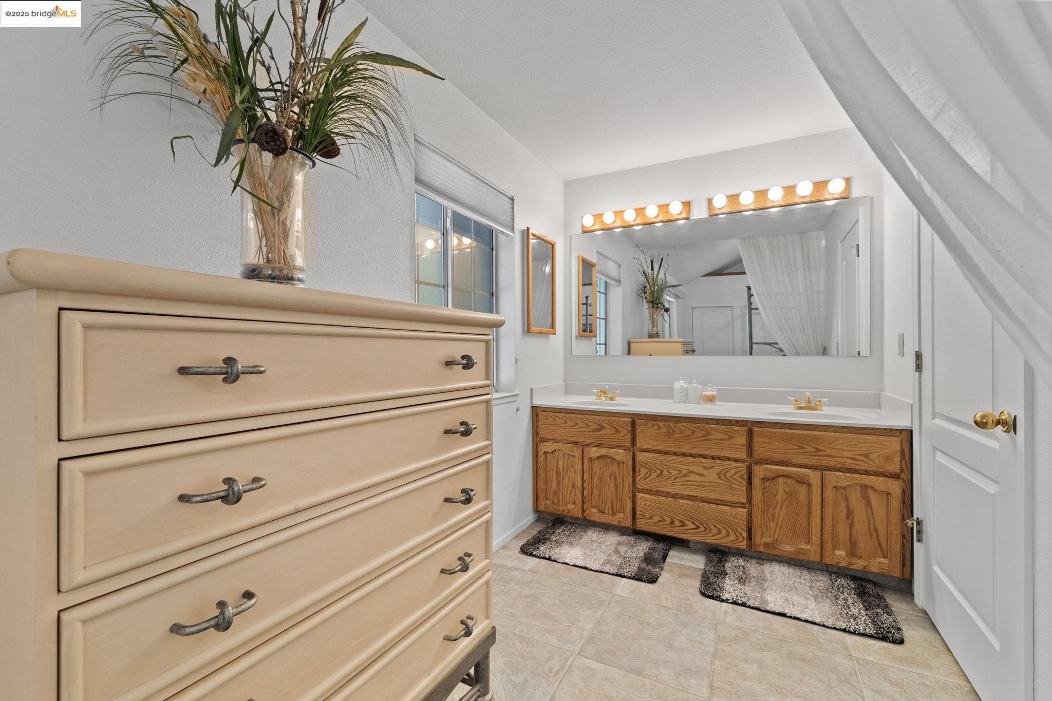 21517 Crystal Falls Drive, Sonora, California 95370, 3 Bedrooms Bedrooms, 7 Rooms Rooms,2 BathroomsBathrooms,Residential,For Sale,21517 Crystal Falls Drive,41103389