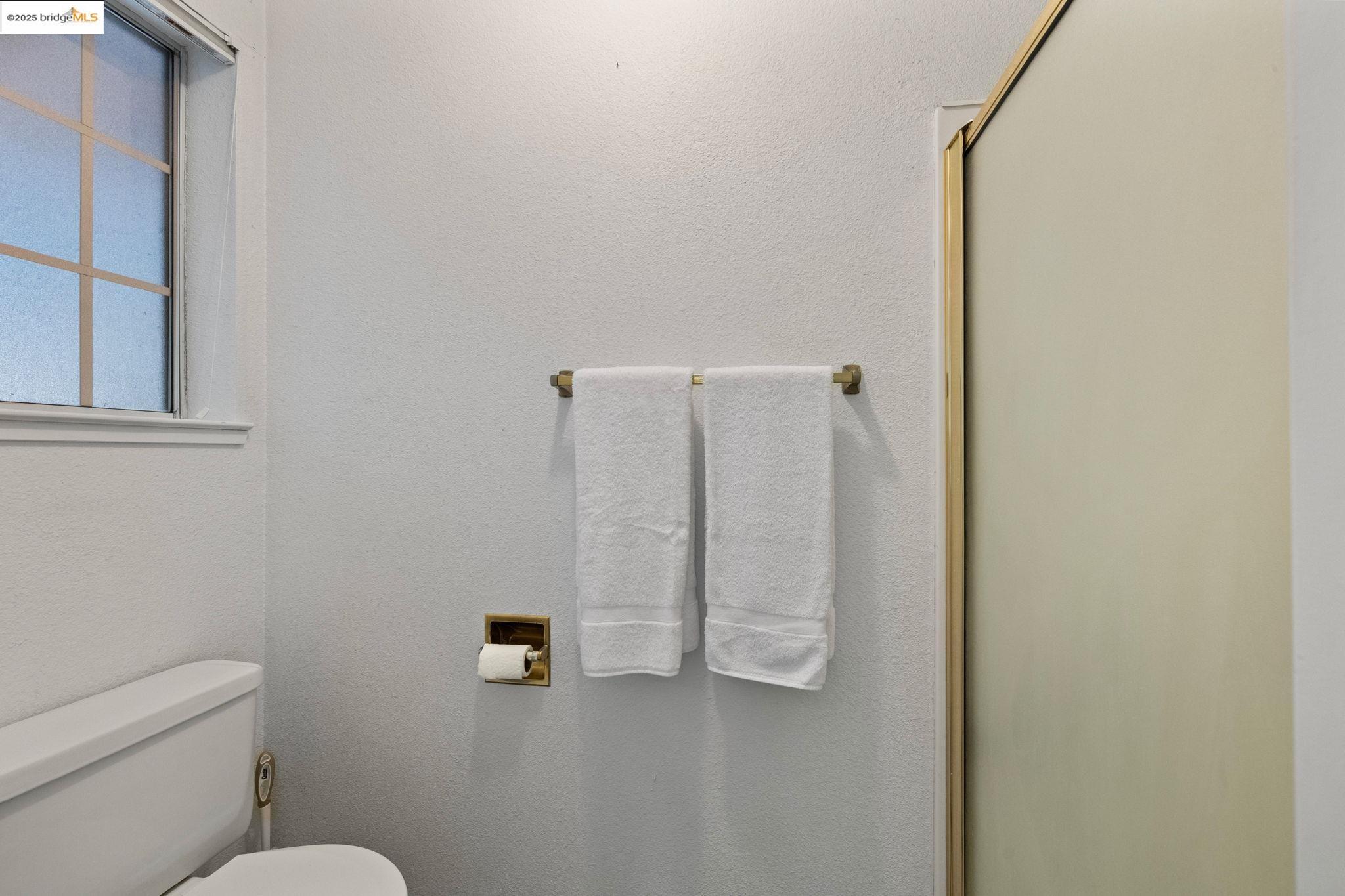 21517 Crystal Falls Drive, Sonora, California 95370, 3 Bedrooms Bedrooms, 7 Rooms Rooms,2 BathroomsBathrooms,Residential,For Sale,21517 Crystal Falls Drive,41103389