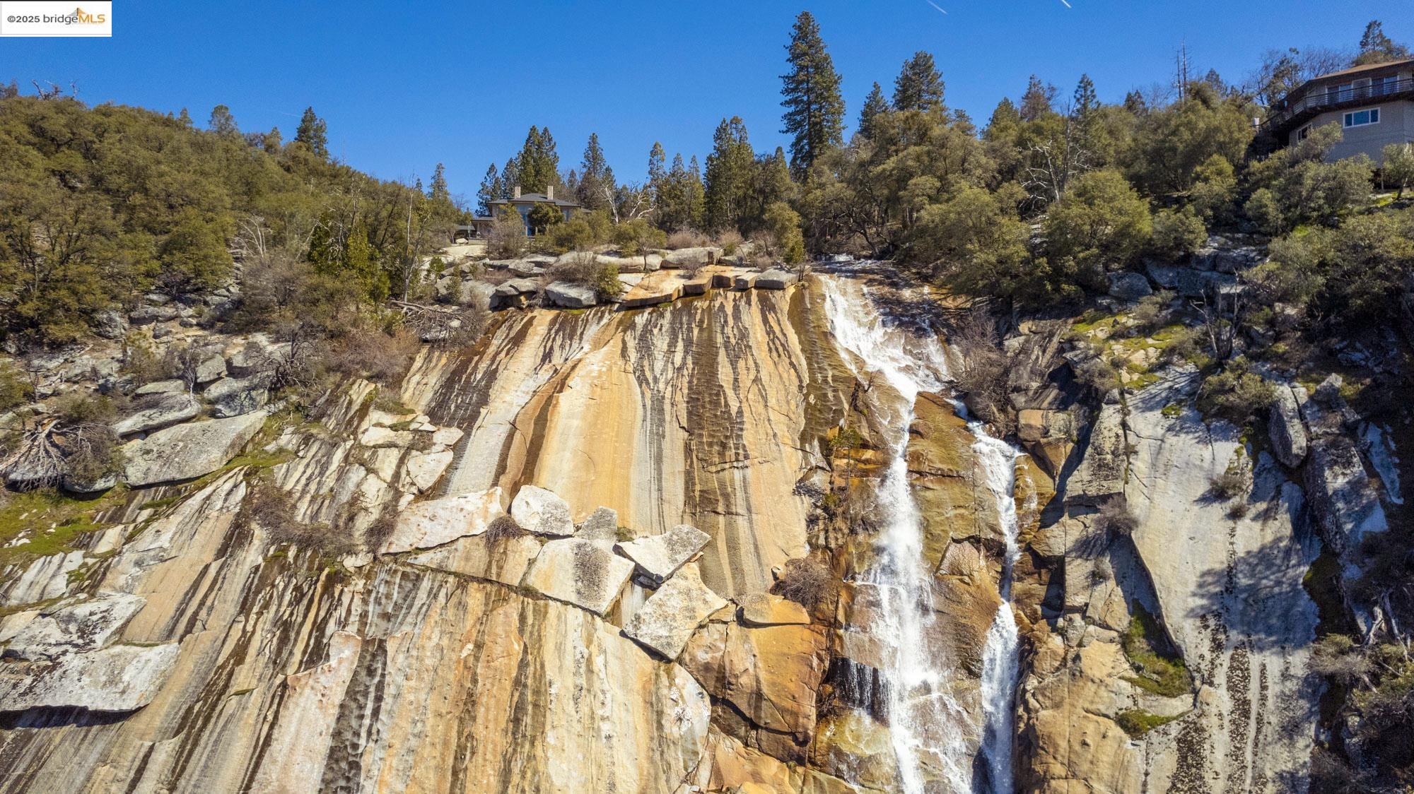21517 Crystal Falls Drive, Sonora, California 95370, 3 Bedrooms Bedrooms, 7 Rooms Rooms,2 BathroomsBathrooms,Residential,For Sale,21517 Crystal Falls Drive,41103389