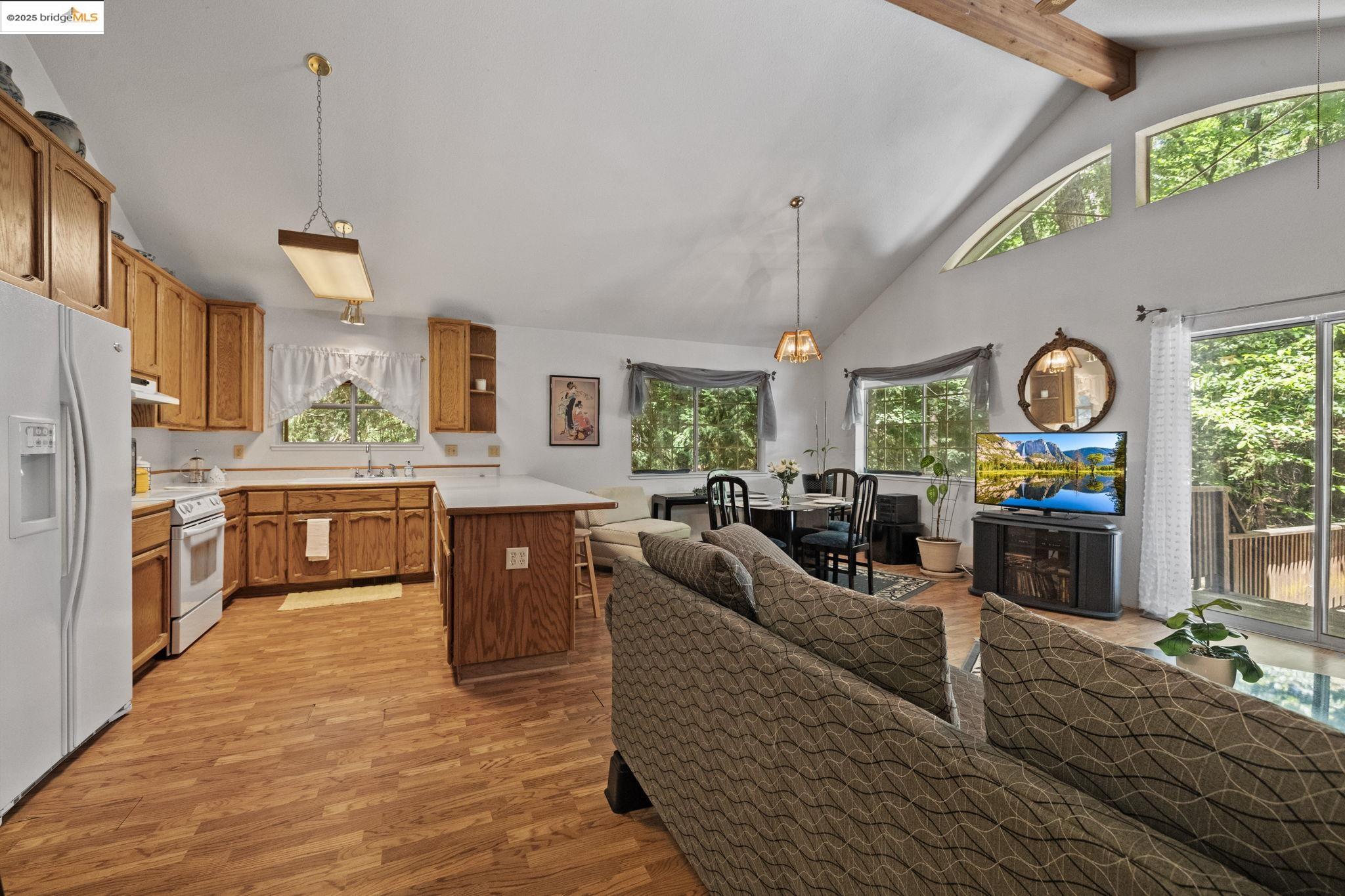 21517 Crystal Falls Drive, Sonora, California 95370, 3 Bedrooms Bedrooms, 7 Rooms Rooms,2 BathroomsBathrooms,Residential,For Sale,21517 Crystal Falls Drive,41103389