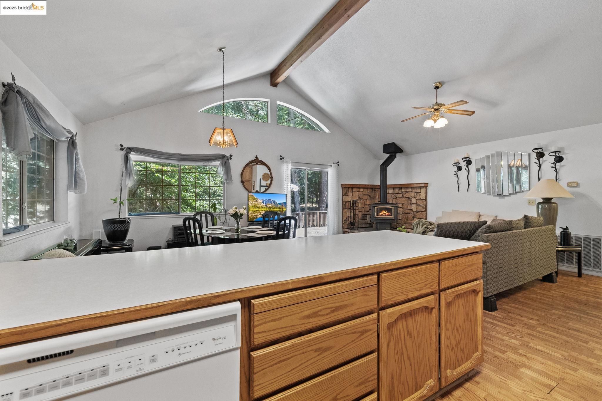 21517 Crystal Falls Drive, Sonora, California 95370, 3 Bedrooms Bedrooms, 7 Rooms Rooms,2 BathroomsBathrooms,Residential,For Sale,21517 Crystal Falls Drive,41103389