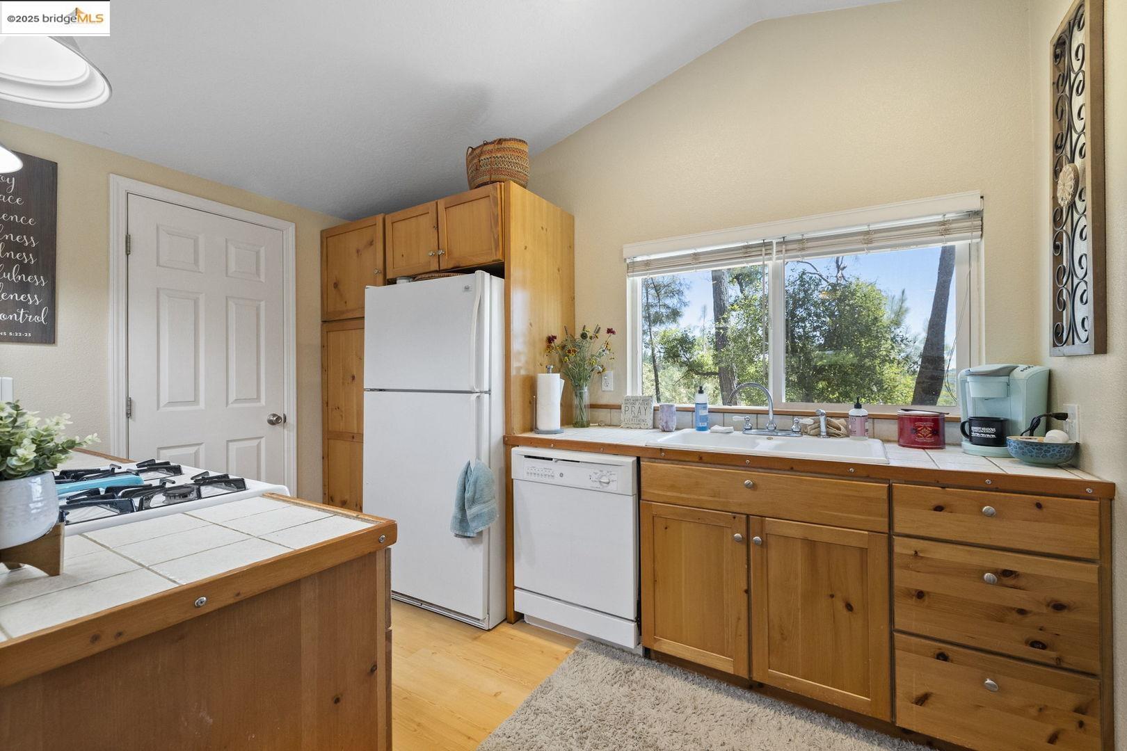 19881 Duchi CT, Sonora, California 95370, 3 Bedrooms Bedrooms, 3 Rooms Rooms,2 BathroomsBathrooms,Residential,For Sale,19881 Duchi CT,41103391
