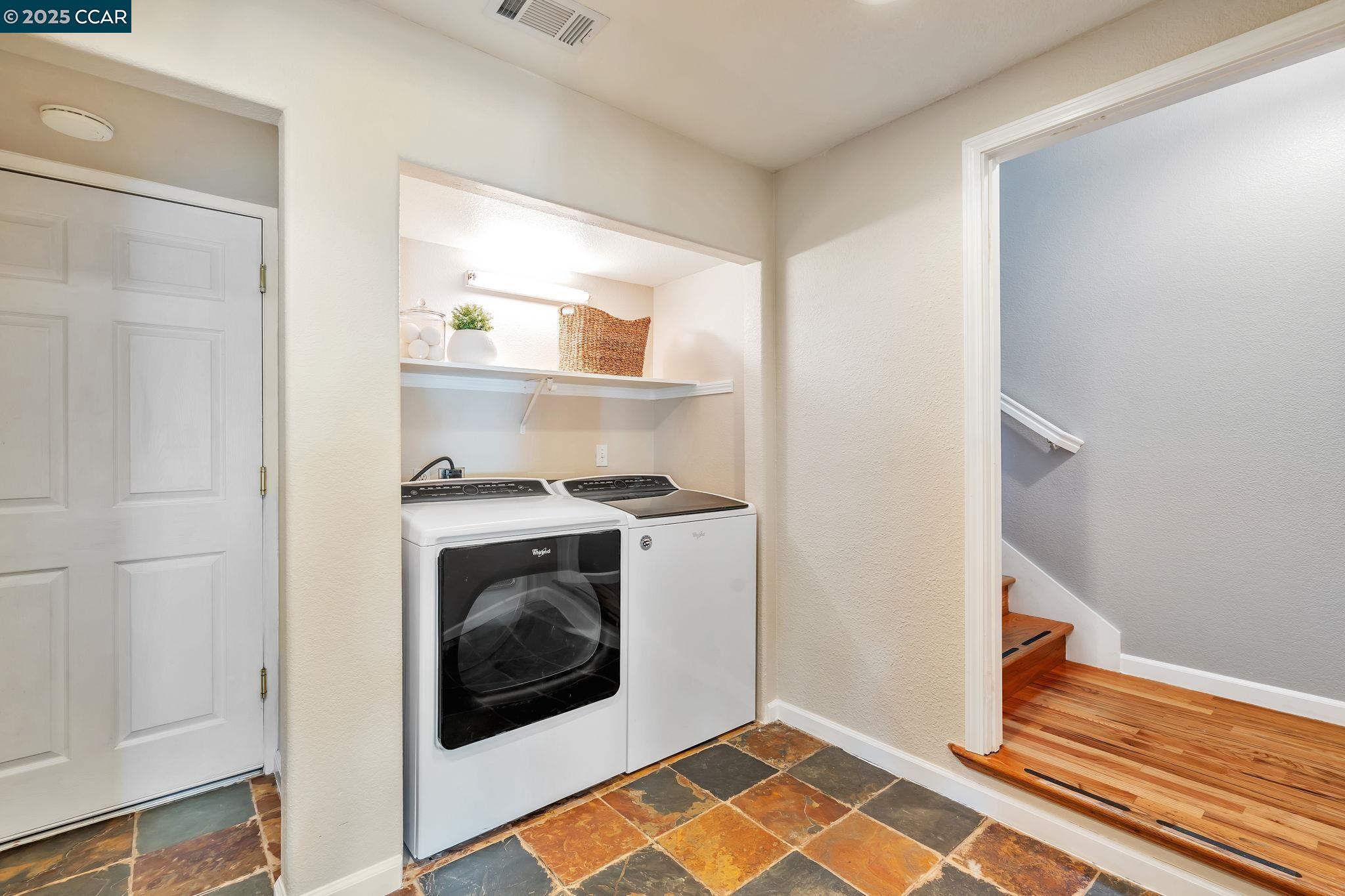 Detail Gallery Image 34 of 50 For 300 Saint Augustine Ct, Benicia,  CA 94510 - 4 Beds | 3 Baths
