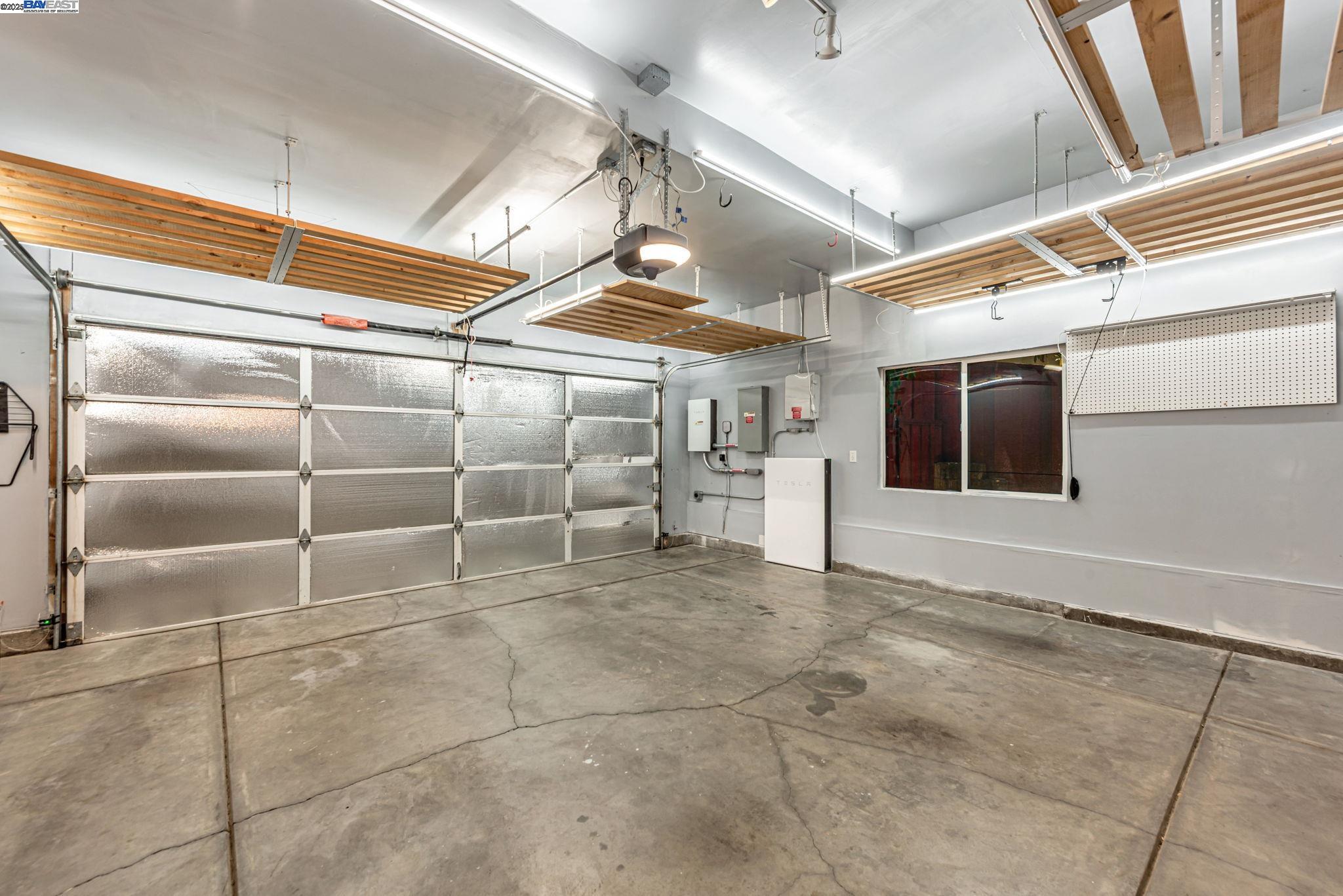 Detail Gallery Image 54 of 58 For 2578 Ridge Crest Ct., Castro Valley,  CA 94546 - 4 Beds | 2/1 Baths
