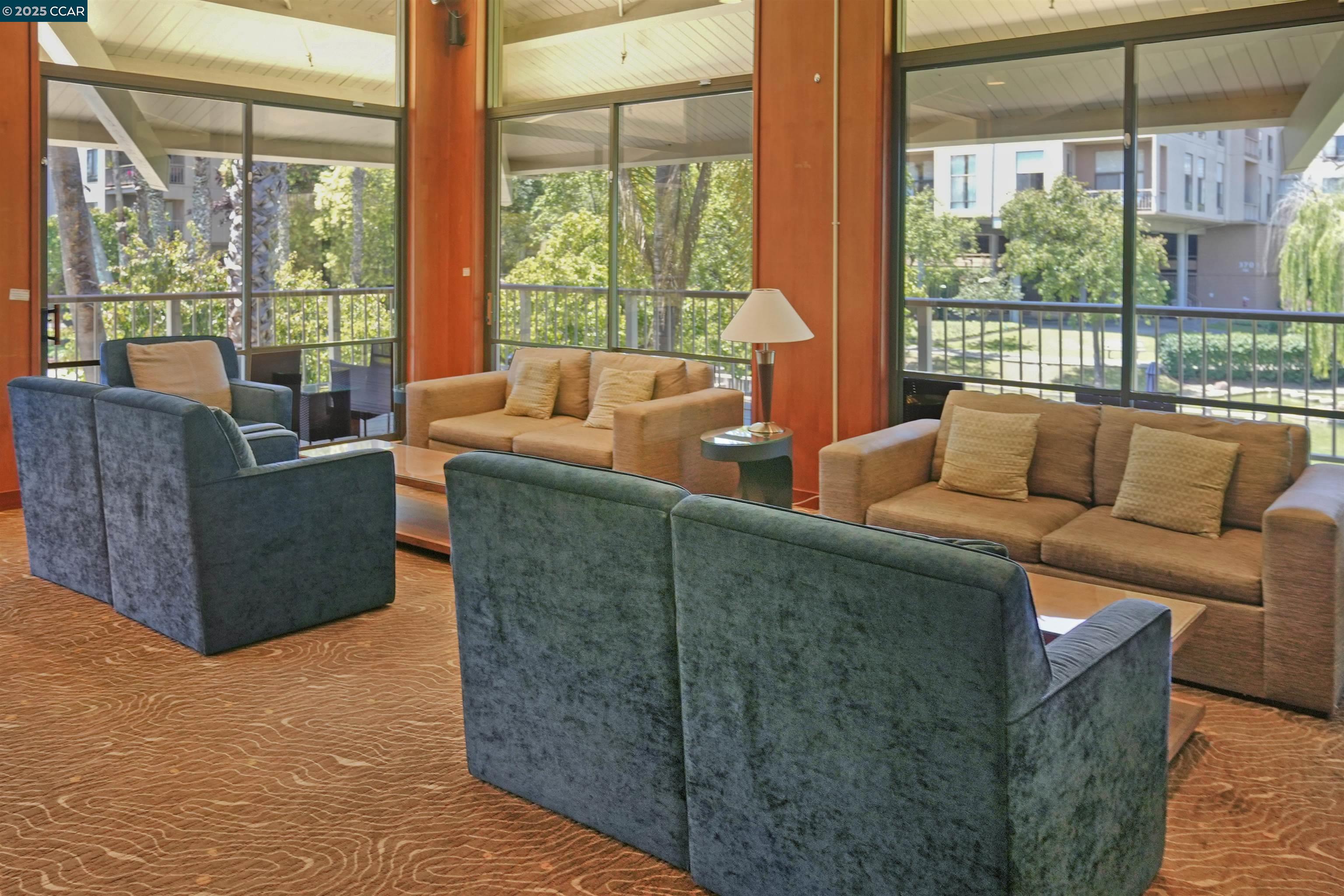440 N Civic Dr # 203, Walnut Creek, California 94596, 1 Bedroom Bedrooms, 4 Rooms Rooms,1 BathroomBathrooms,Residential,For Sale,440 N Civic Dr # 203,41103395