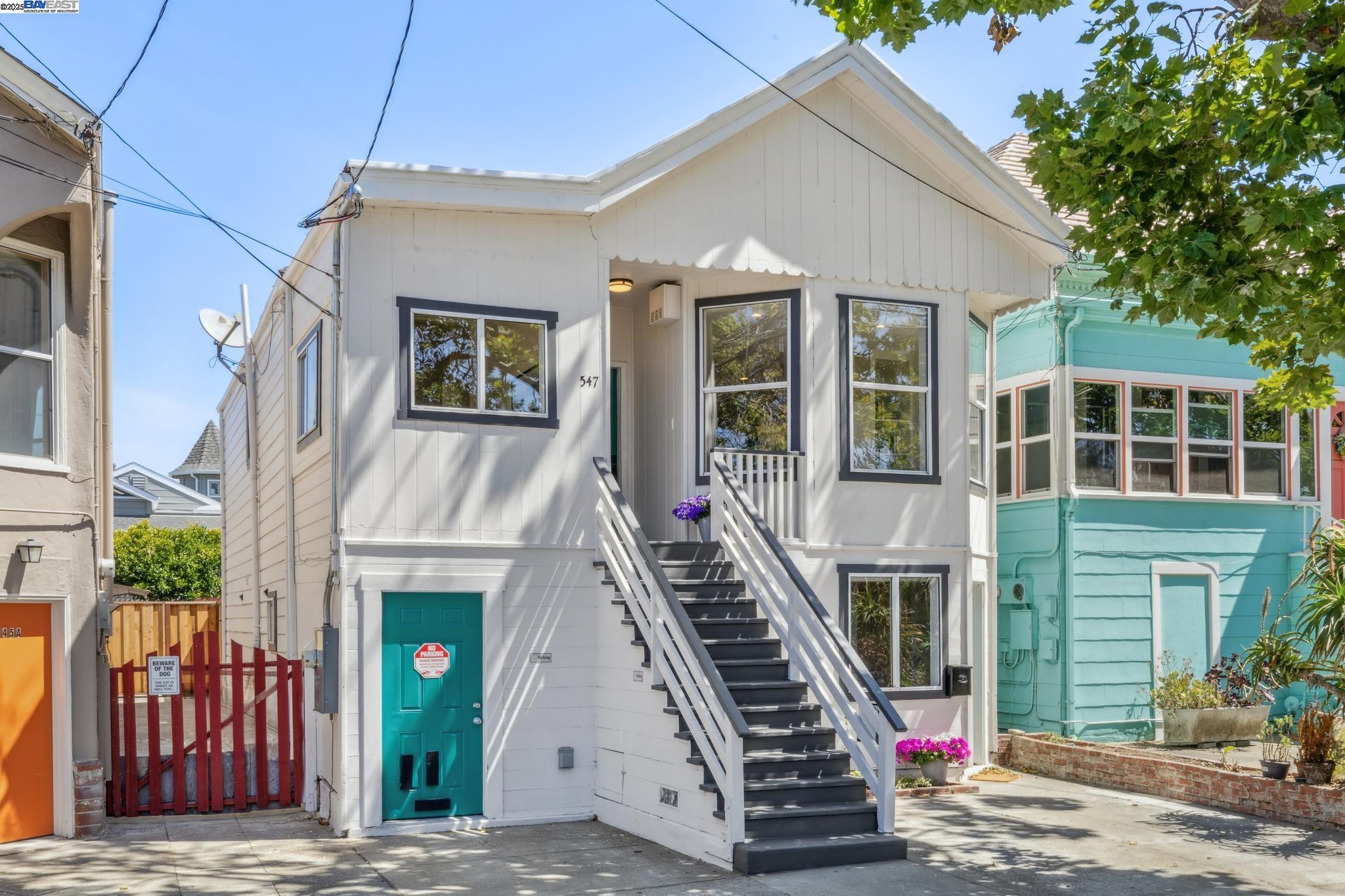 547 Central Ave, Alameda, California 94501, 4 Bedrooms Bedrooms, 6 Rooms Rooms,2 BathroomsBathrooms,Residential,For Sale,547 Central Ave,41103396