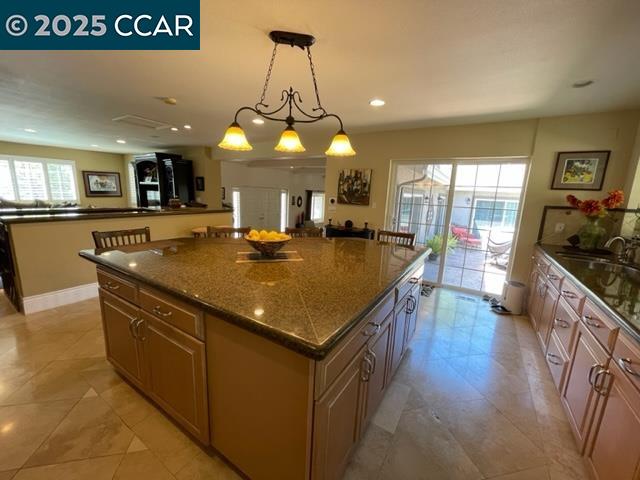 Detail Gallery Image 11 of 32 For 4340 Walnut Blvd, Walnut Creek,  CA 94596 - 3 Beds | 2 Baths