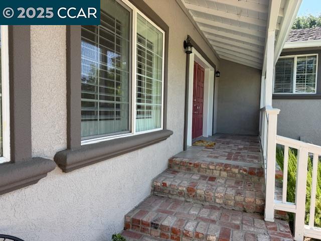 Detail Gallery Image 4 of 32 For 4340 Walnut Blvd, Walnut Creek,  CA 94596 - 3 Beds | 2 Baths