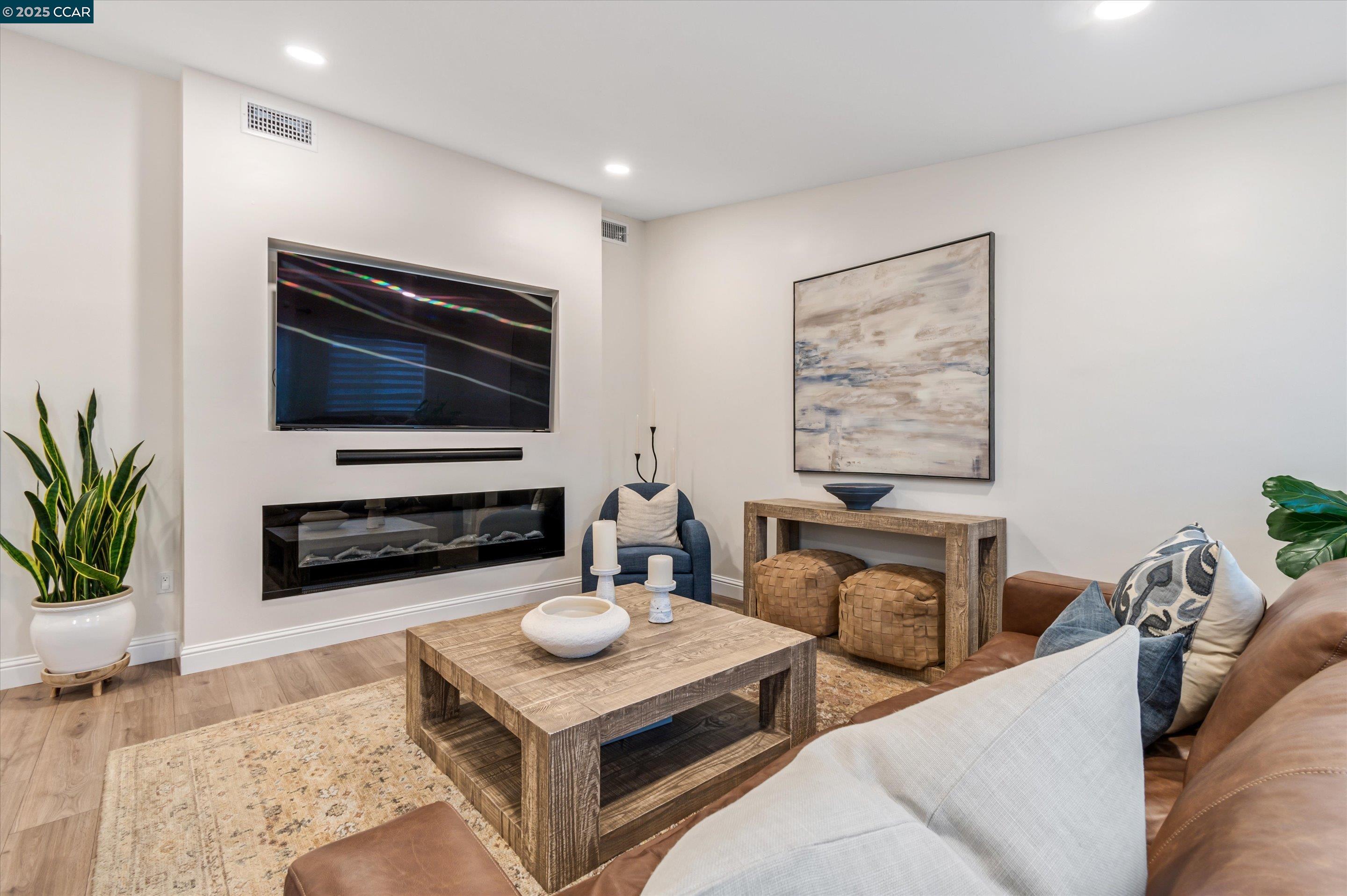 3650 Jefferson St, Napa, California 94558, 3 Bedrooms Bedrooms, 6 Rooms Rooms,2 BathroomsBathrooms,Residential,For Sale,3650 Jefferson St,41103401