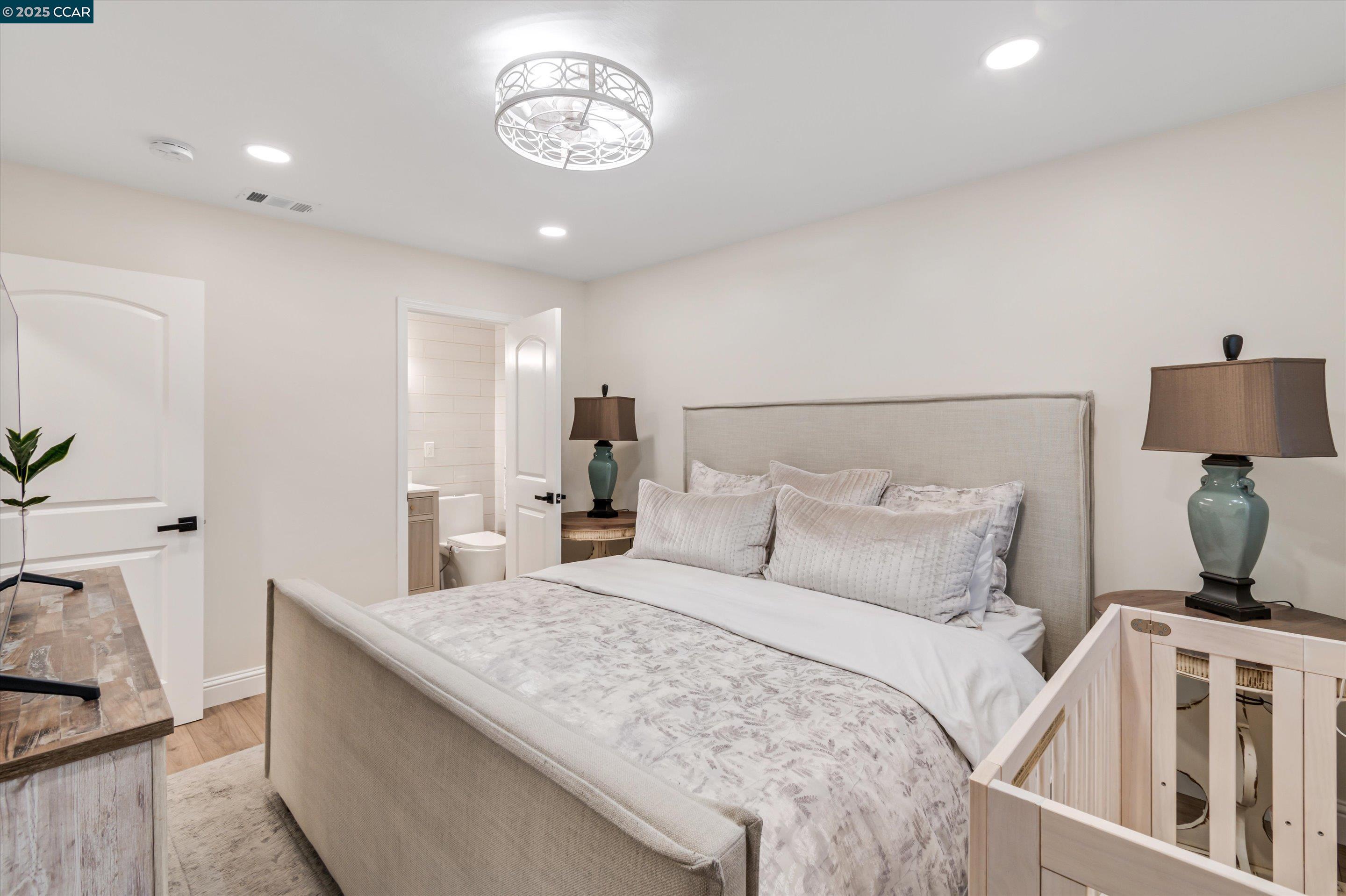 3650 Jefferson St, Napa, California 94558, 3 Bedrooms Bedrooms, 6 Rooms Rooms,2 BathroomsBathrooms,Residential,For Sale,3650 Jefferson St,41103401
