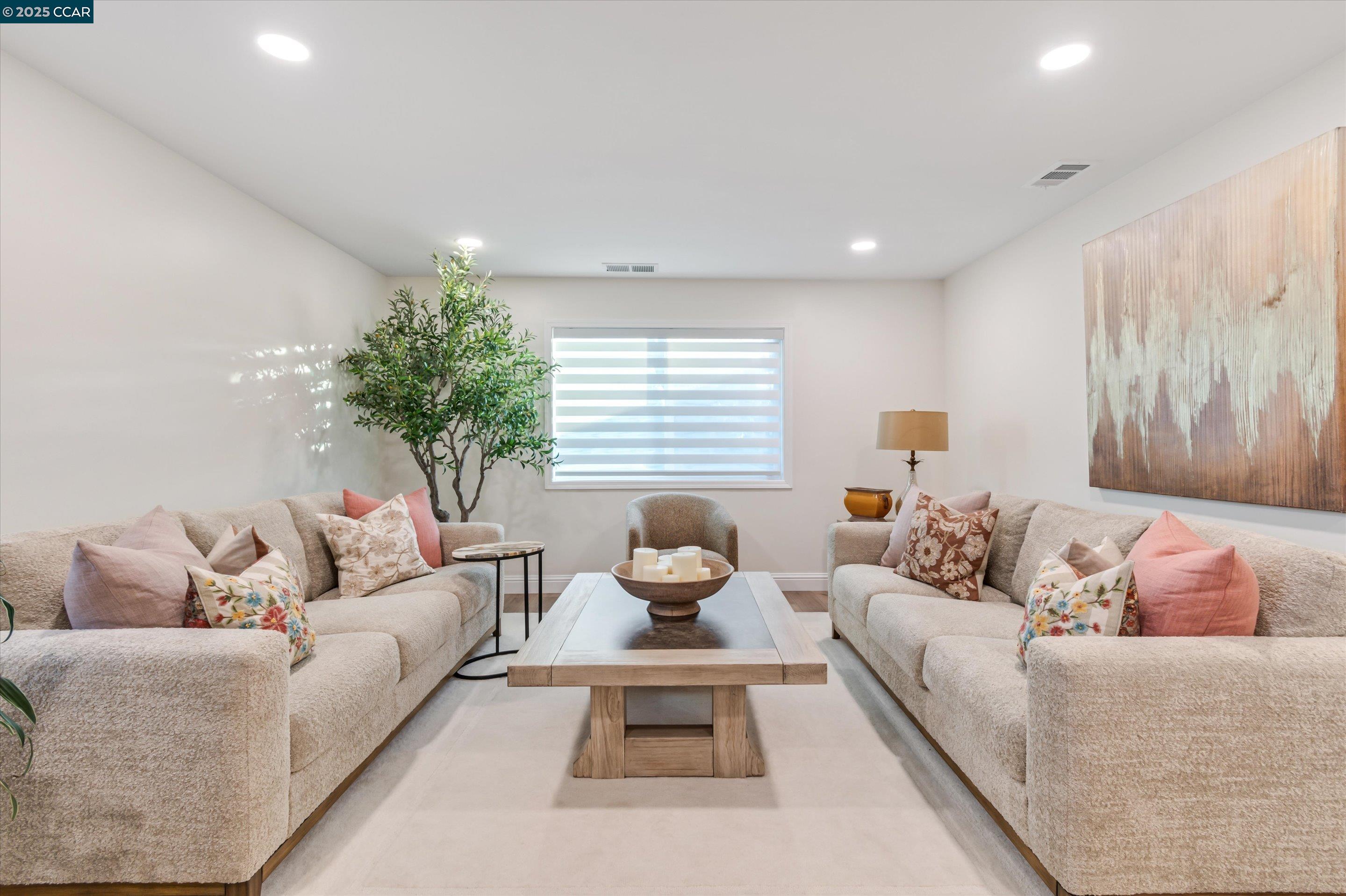 3650 Jefferson St, Napa, California 94558, 3 Bedrooms Bedrooms, 6 Rooms Rooms,2 BathroomsBathrooms,Residential,For Sale,3650 Jefferson St,41103401