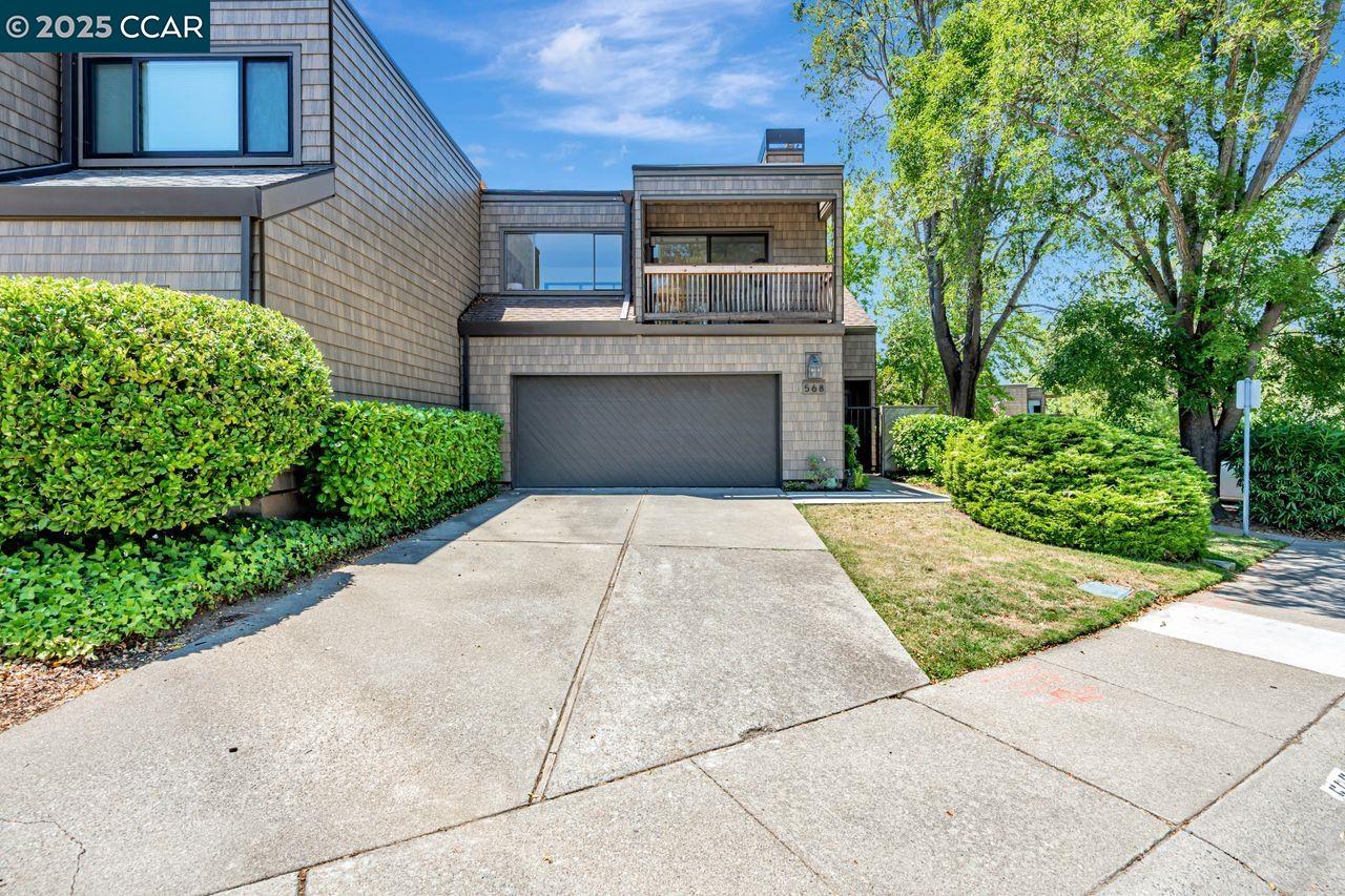 Detail Gallery Image 1 of 60 For 568 Monarch Ridge Dr, Walnut Creek,  CA 94597 - 2 Beds | 2/1 Baths