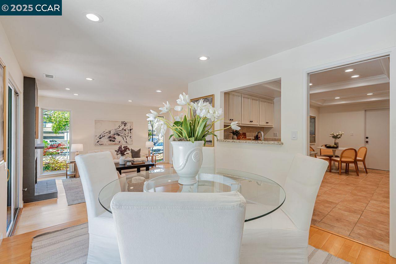 Detail Gallery Image 31 of 60 For 568 Monarch Ridge Dr, Walnut Creek,  CA 94597 - 2 Beds | 2/1 Baths