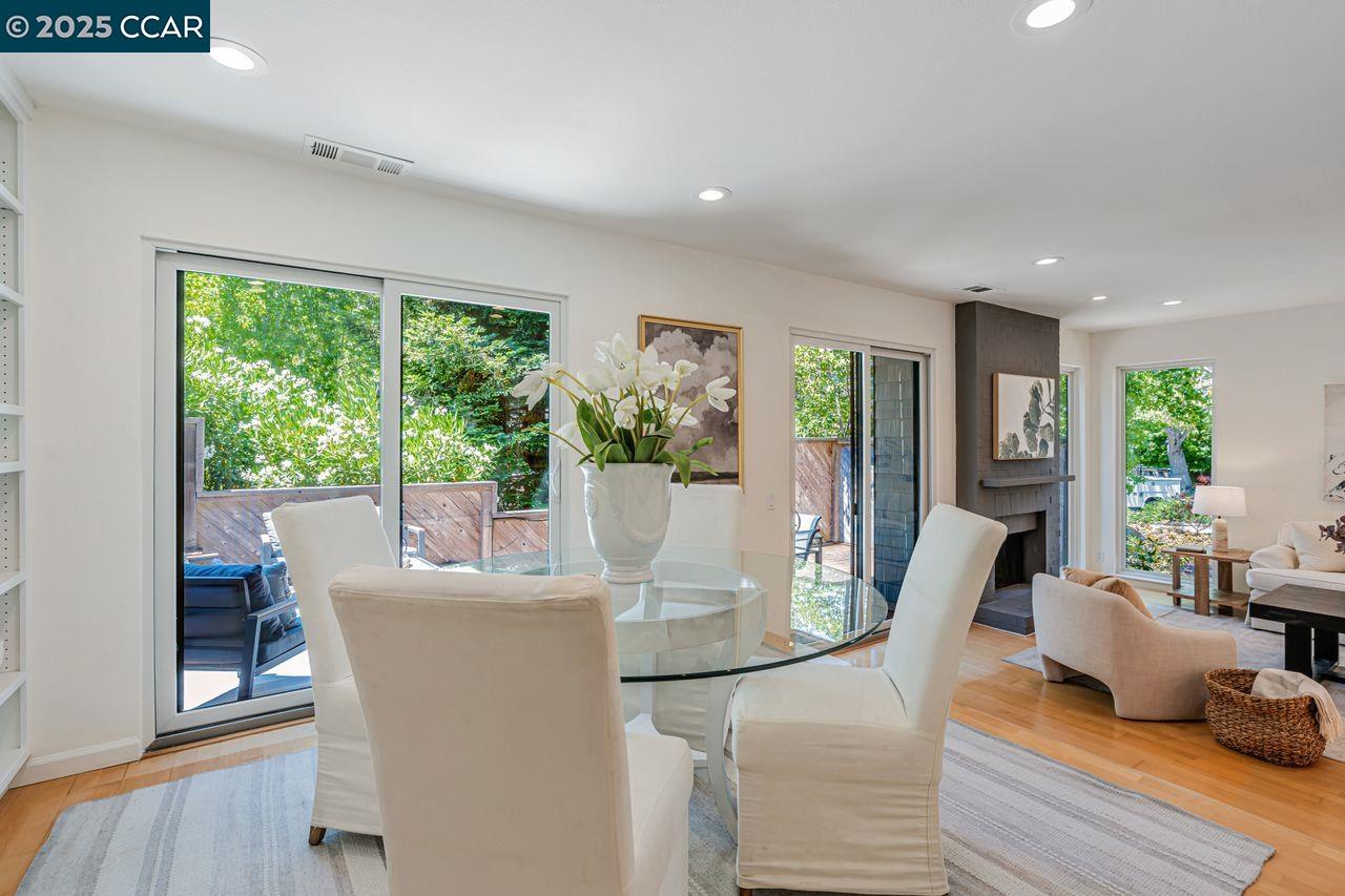 Detail Gallery Image 33 of 60 For 568 Monarch Ridge Dr, Walnut Creek,  CA 94597 - 2 Beds | 2/1 Baths