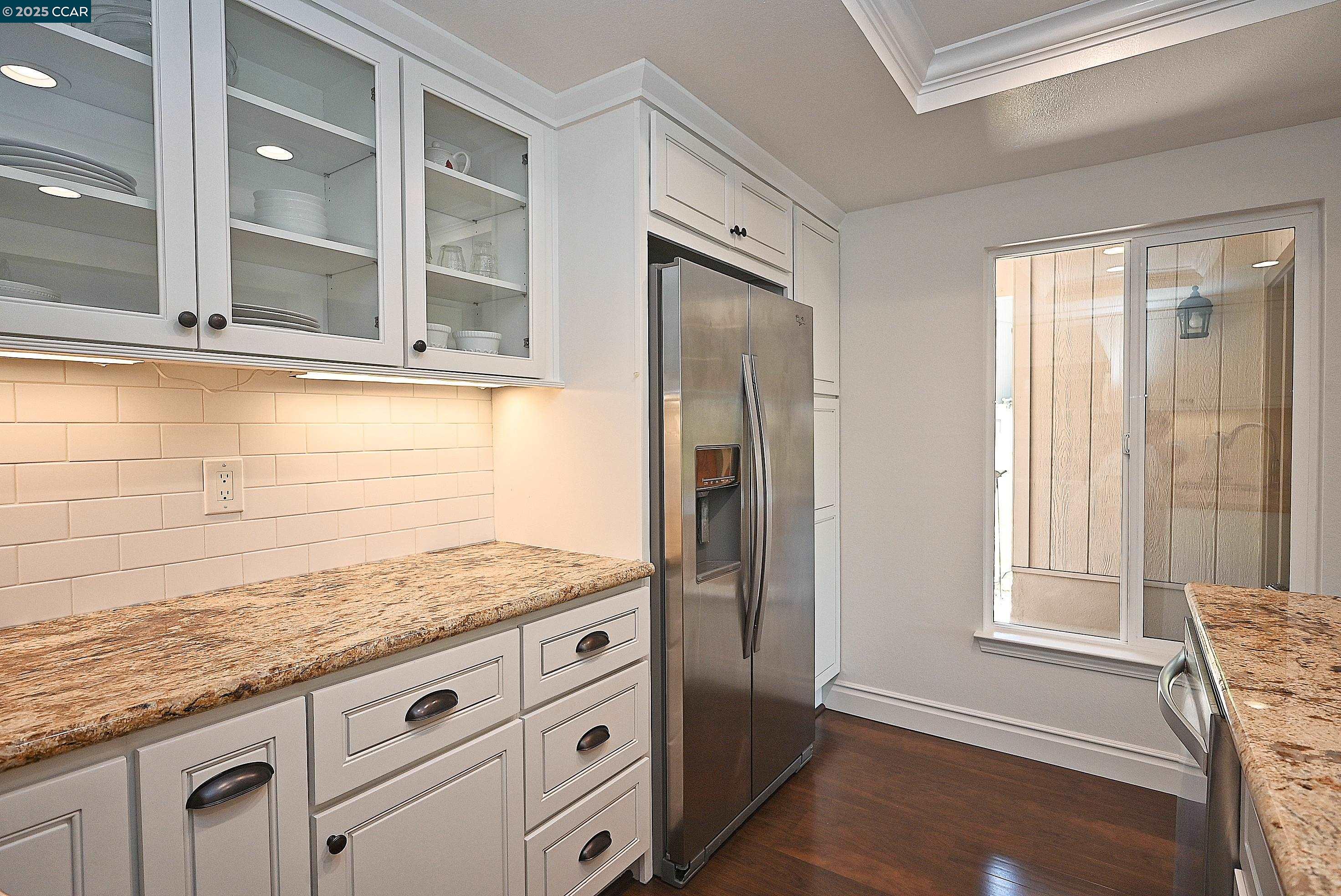 1332 Canyonwood Ct # 2, Walnut Creek, California 94595, 2 Bedrooms Bedrooms, 6 Rooms Rooms,2 BathroomsBathrooms,Residential,For Sale,1332 Canyonwood Ct # 2,41103404