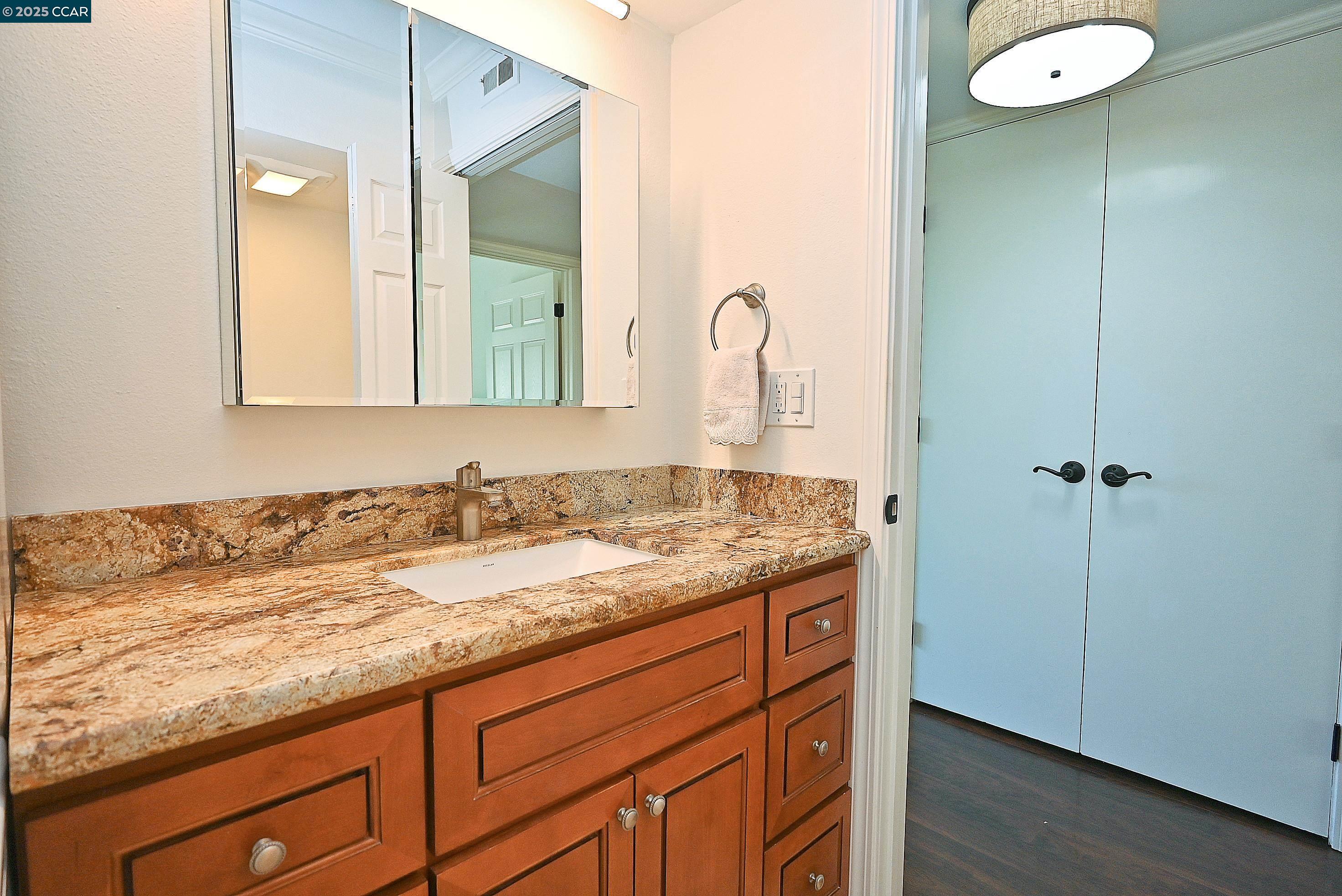 1332 Canyonwood Ct # 2, Walnut Creek, California 94595, 2 Bedrooms Bedrooms, 6 Rooms Rooms,2 BathroomsBathrooms,Residential,For Sale,1332 Canyonwood Ct # 2,41103404