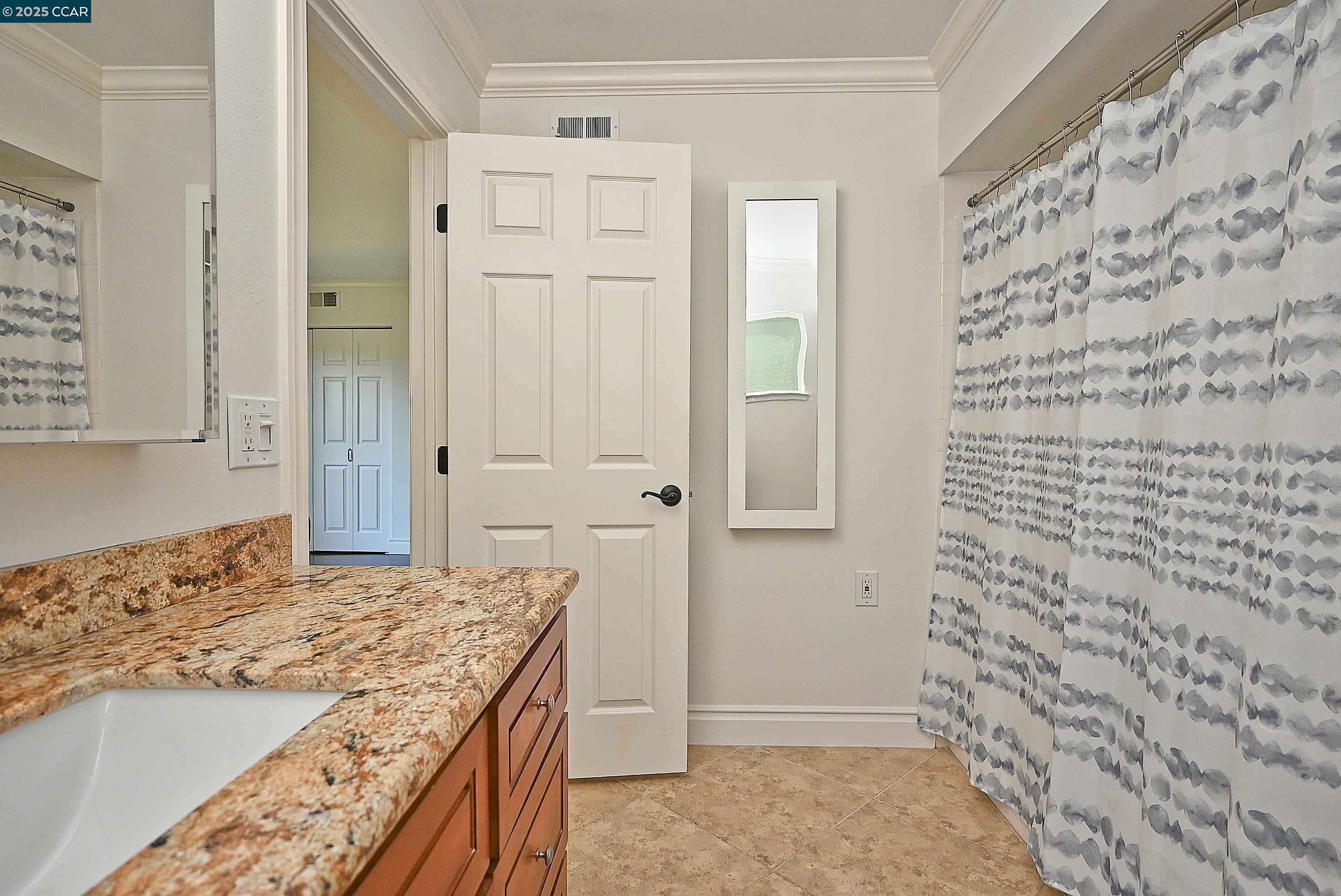 1332 Canyonwood Ct # 2, Walnut Creek, California 94595, 2 Bedrooms Bedrooms, 6 Rooms Rooms,2 BathroomsBathrooms,Residential,For Sale,1332 Canyonwood Ct # 2,41103404