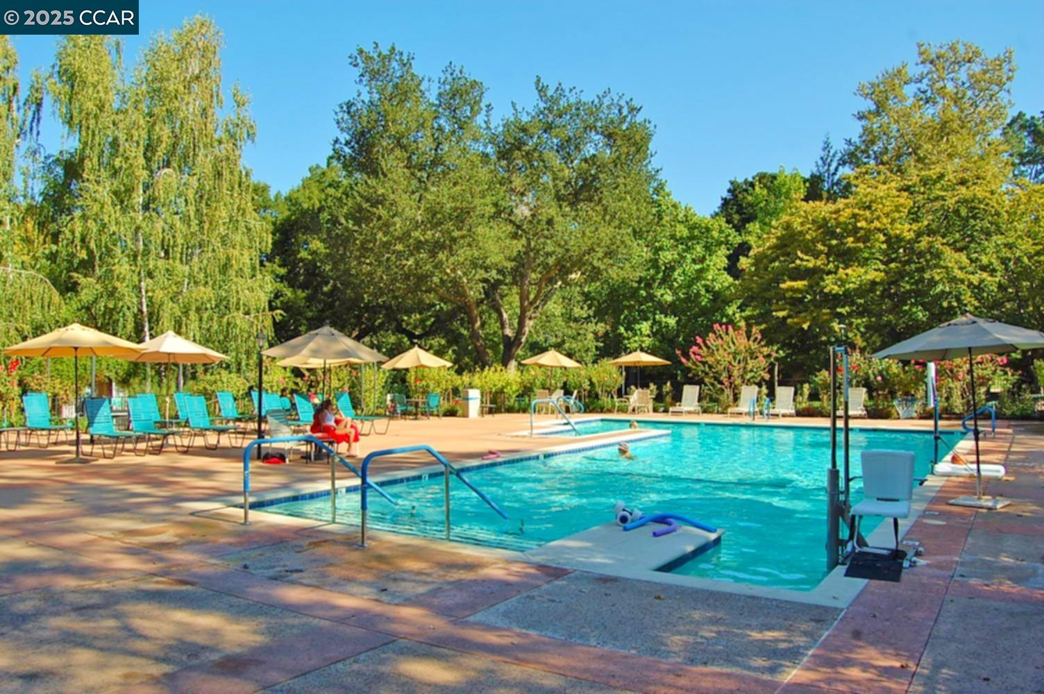 1332 Canyonwood Ct # 2, Walnut Creek, California 94595, 2 Bedrooms Bedrooms, 6 Rooms Rooms,2 BathroomsBathrooms,Residential,For Sale,1332 Canyonwood Ct # 2,41103404