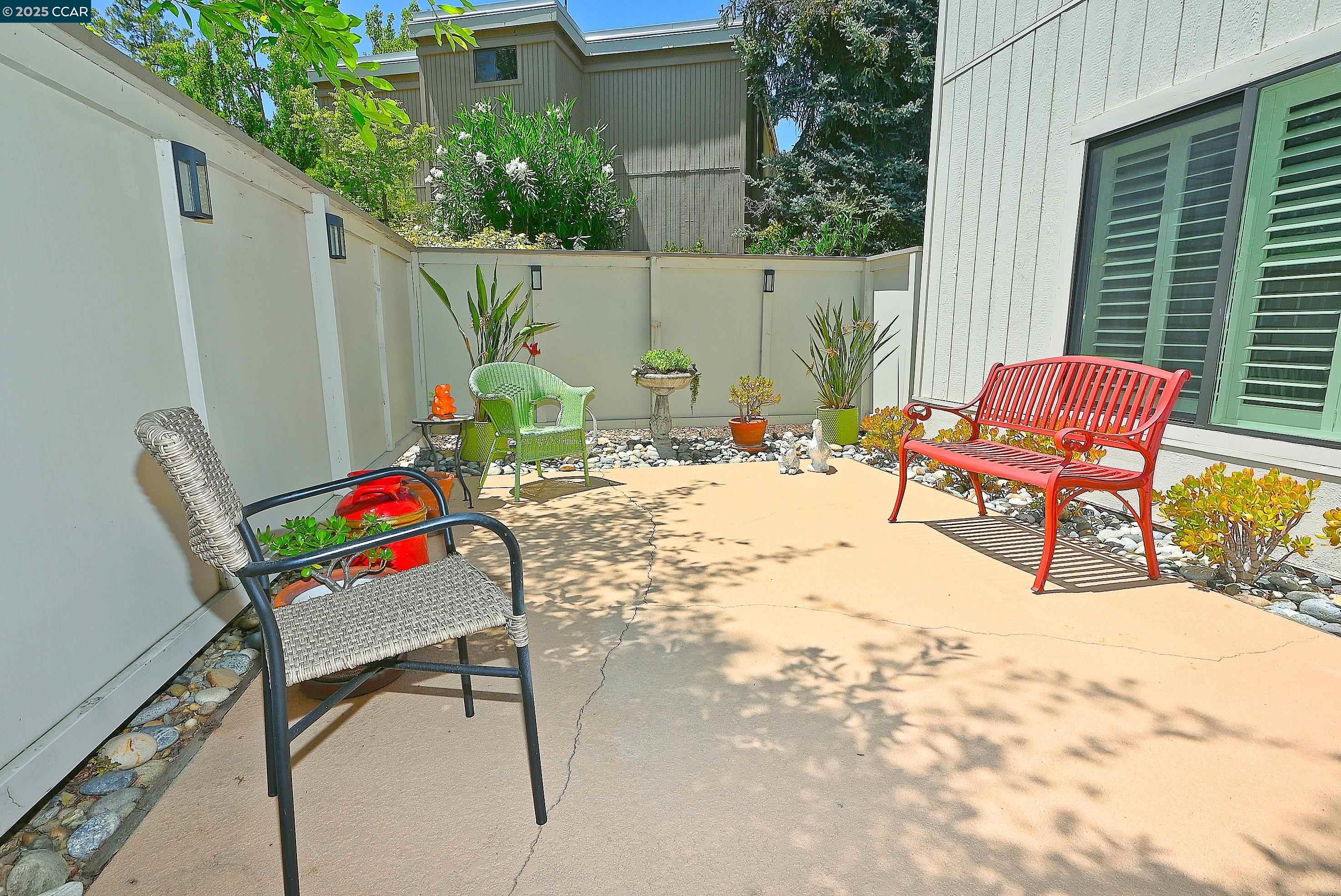 1332 Canyonwood Ct # 2, Walnut Creek, California 94595, 2 Bedrooms Bedrooms, 6 Rooms Rooms,2 BathroomsBathrooms,Residential,For Sale,1332 Canyonwood Ct # 2,41103404