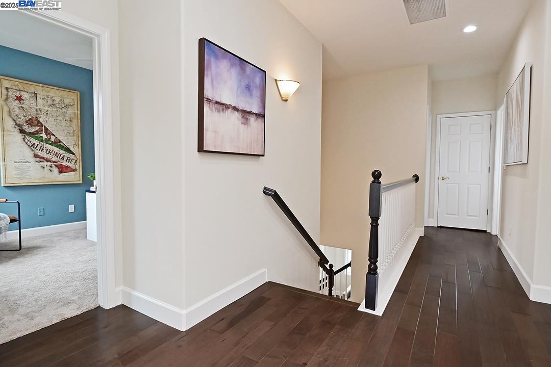 10 Almond Orchard Ln, San Ramon, California 94583, 4 Bedrooms Bedrooms, 7 Rooms Rooms,2 BathroomsBathrooms,Residential,For Sale,10 Almond Orchard Ln,41103405