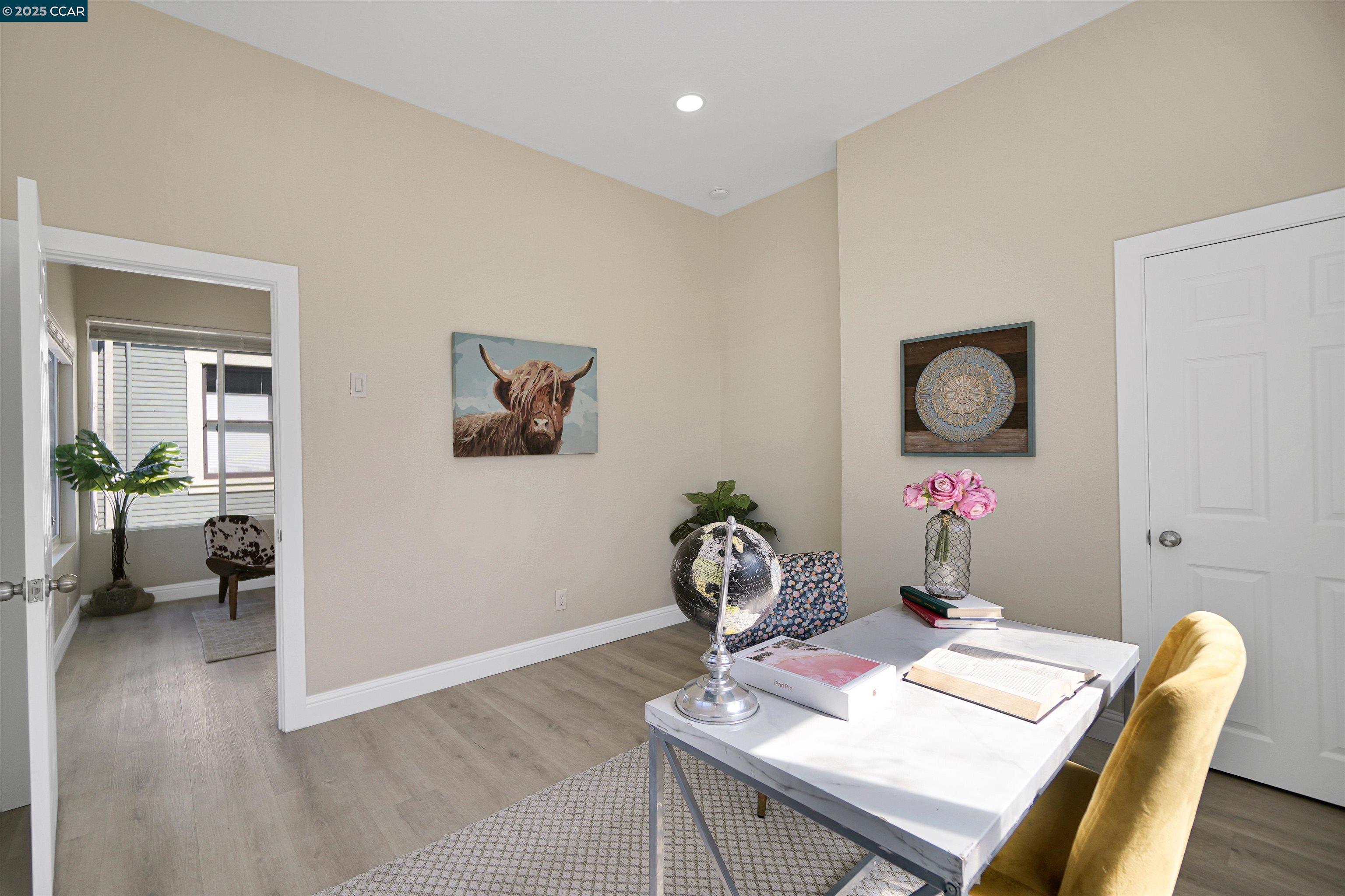767 47Th St, Oakland, California 94609, 4 Bedrooms Bedrooms, 5 Rooms Rooms,3 BathroomsBathrooms,Residential,For Sale,767 47Th St,41103406