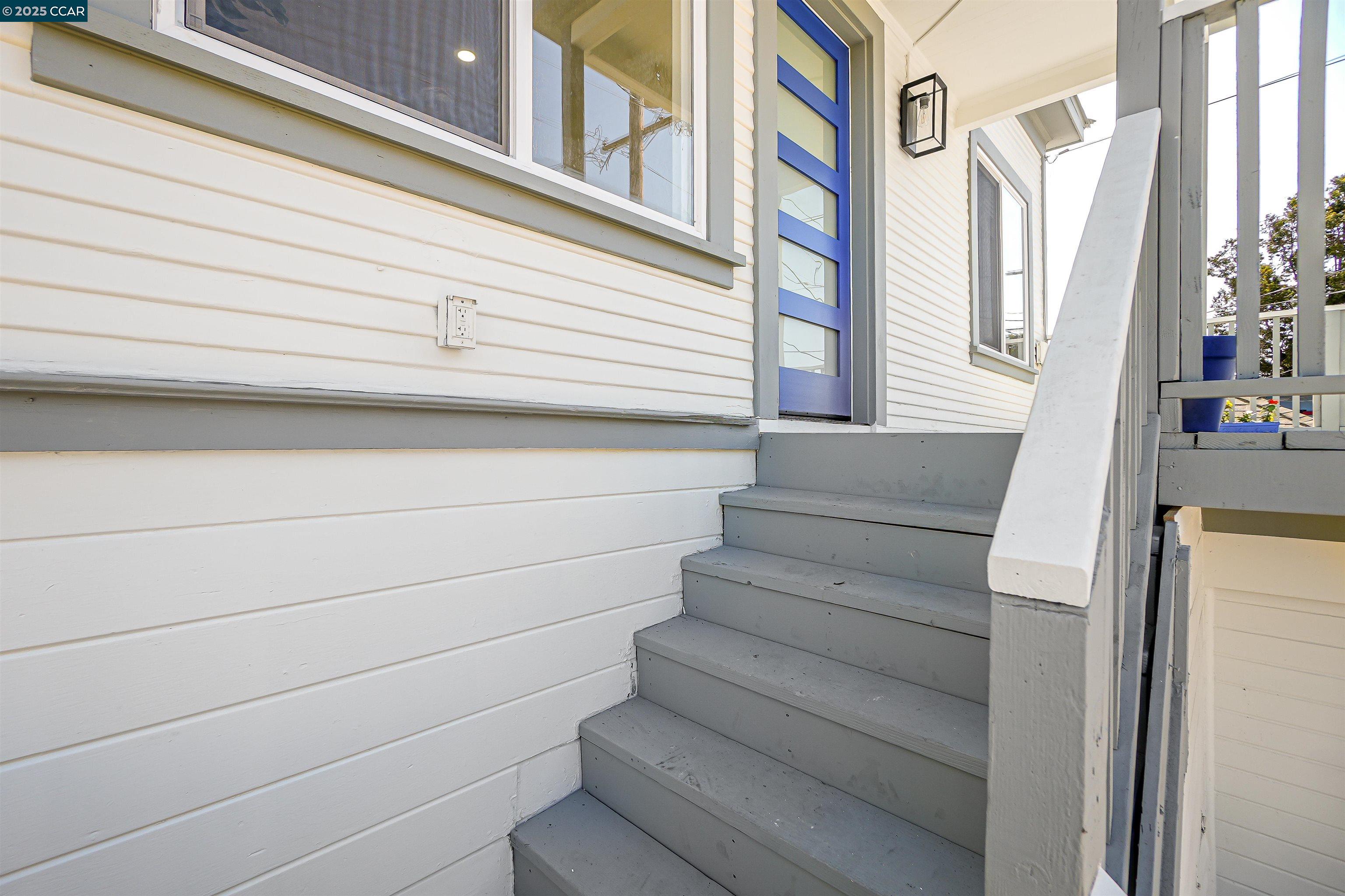 767 47Th St, Oakland, California 94609, 4 Bedrooms Bedrooms, 5 Rooms Rooms,3 BathroomsBathrooms,Residential,For Sale,767 47Th St,41103406