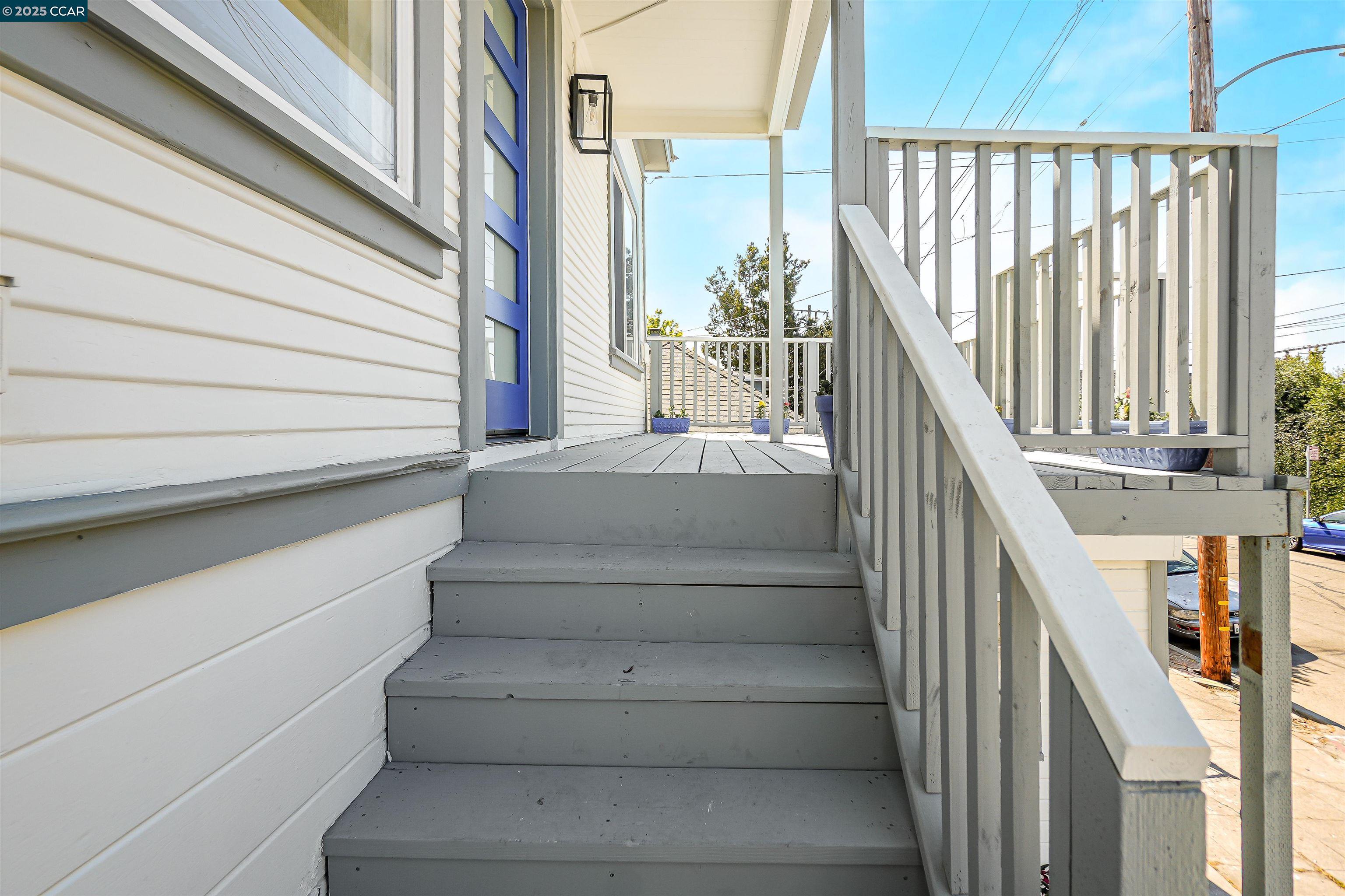 767 47Th St, Oakland, California 94609, 4 Bedrooms Bedrooms, 5 Rooms Rooms,3 BathroomsBathrooms,Residential,For Sale,767 47Th St,41103406