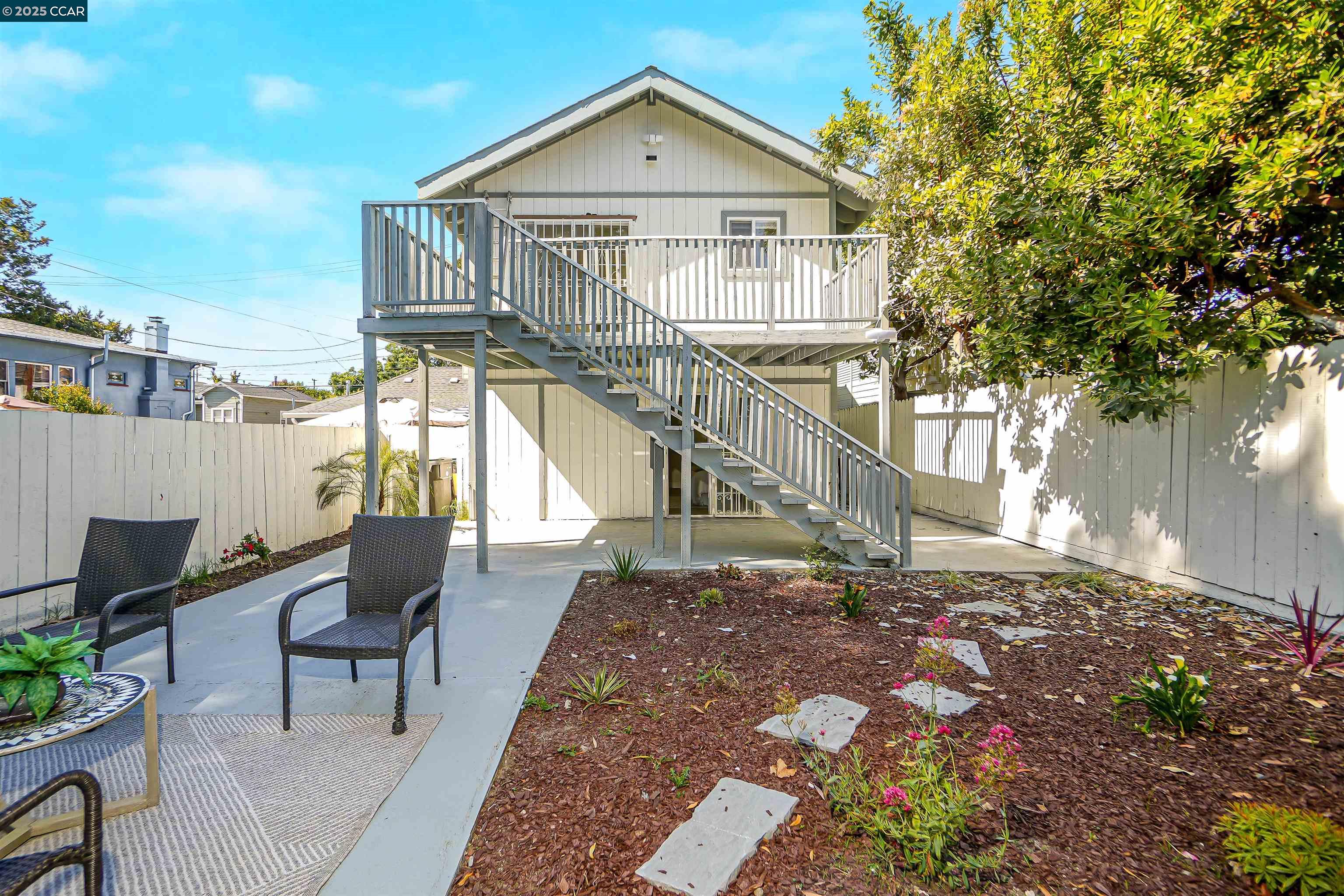 767 47Th St, Oakland, California 94609, 4 Bedrooms Bedrooms, 5 Rooms Rooms,3 BathroomsBathrooms,Residential,For Sale,767 47Th St,41103406