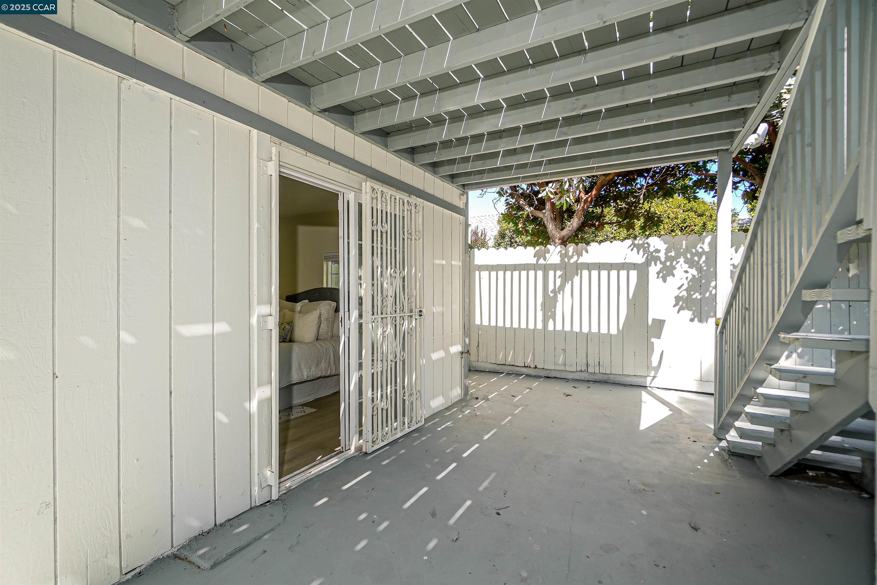 767 47Th St, Oakland, California 94609, 4 Bedrooms Bedrooms, 5 Rooms Rooms,3 BathroomsBathrooms,Residential,For Sale,767 47Th St,41103406