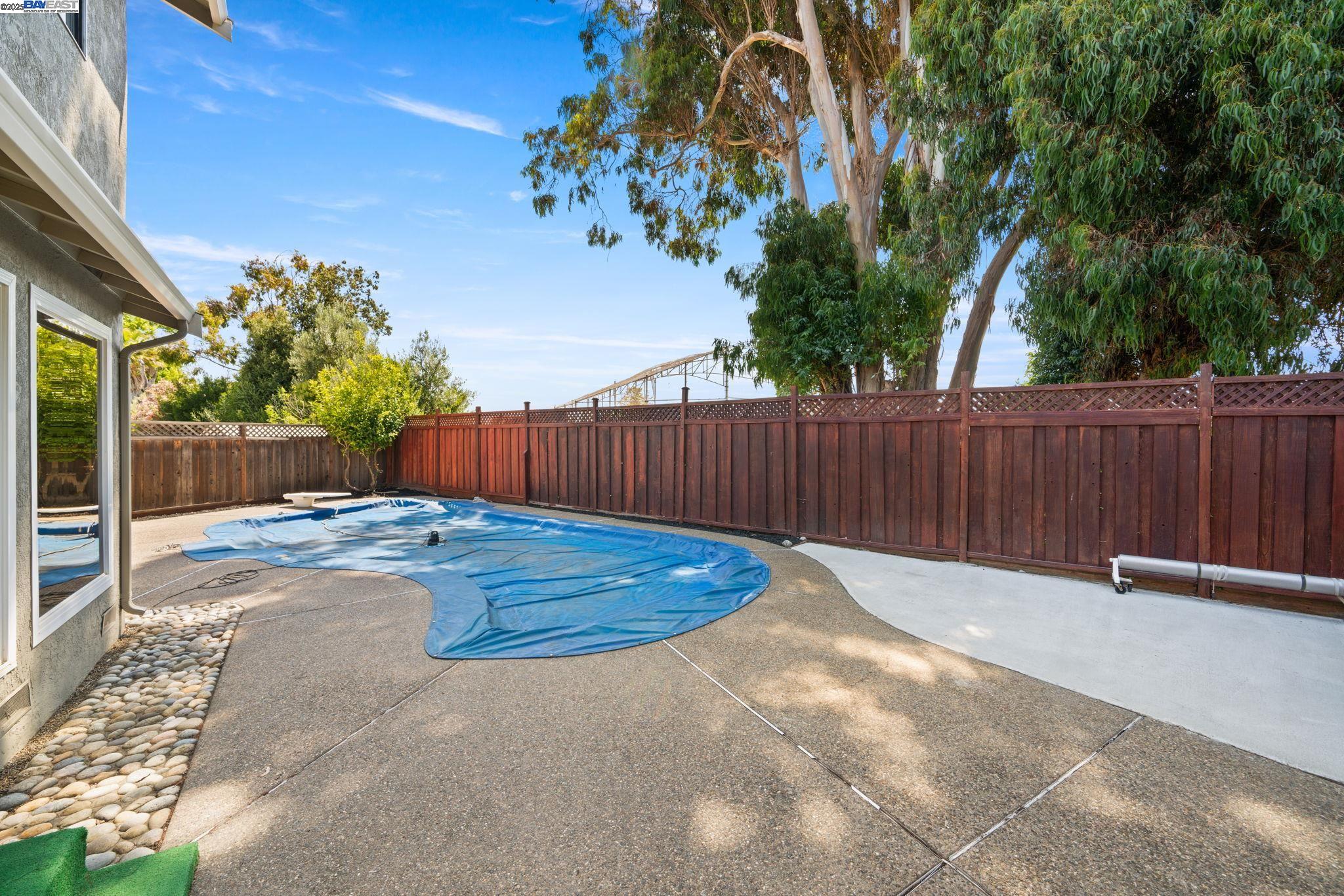 36092 Blair Pl, Fremont, California 94536, 5 Bedrooms Bedrooms, 10 Rooms Rooms,3 BathroomsBathrooms,Residential,For Sale,36092 Blair Pl,41103408