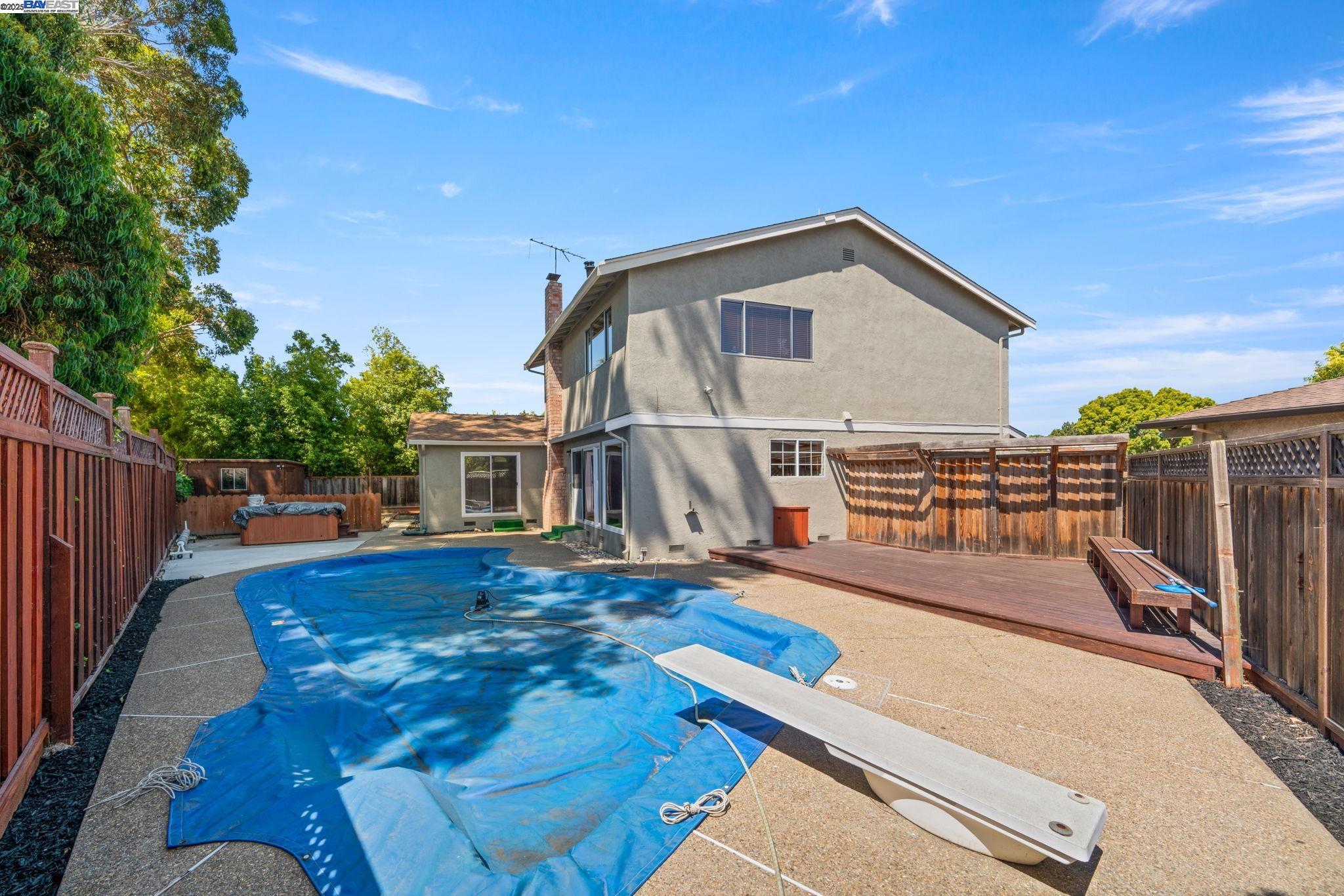 36092 Blair Pl, Fremont, California 94536, 5 Bedrooms Bedrooms, 10 Rooms Rooms,3 BathroomsBathrooms,Residential,For Sale,36092 Blair Pl,41103408