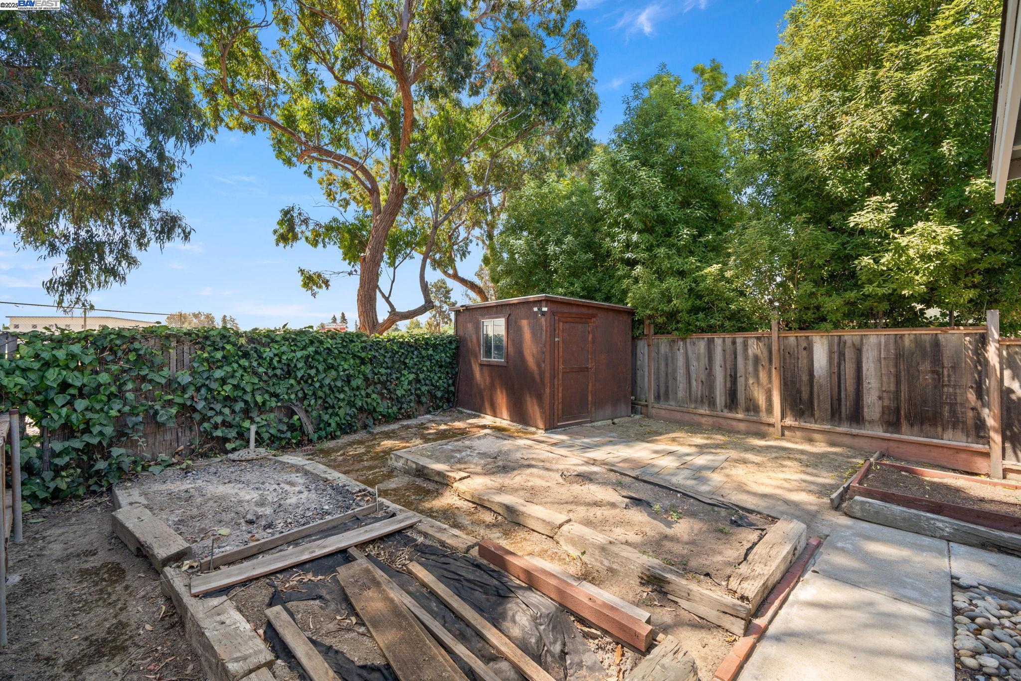 36092 Blair Pl, Fremont, California 94536, 5 Bedrooms Bedrooms, 10 Rooms Rooms,3 BathroomsBathrooms,Residential,For Sale,36092 Blair Pl,41103408